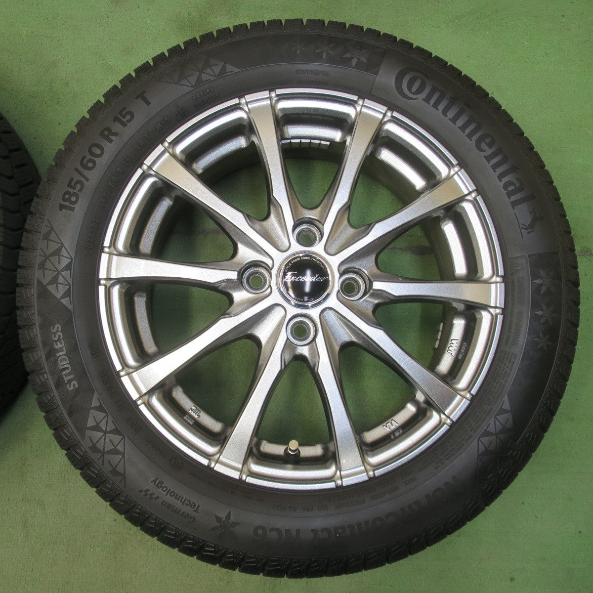 ほぼ未使用！25年！美品★スタッドレス 185/60R15 コンチネンタル ノースコンタクト NC6 Exceeder エクシーダー 15インチ PCD100/4H★6032302イス