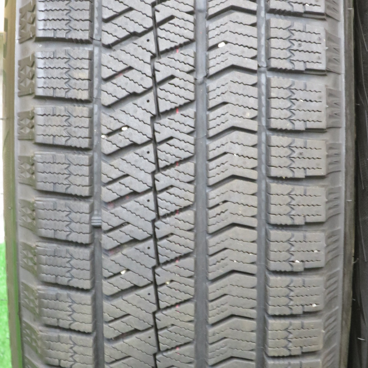 バリ溝！23年！キレイ！9.5分★スタッドレス 195/65R15 ブリヂストン ブリザック VRX2 Fang ファング 15インチ PCD114.3/5H★5070101TTス