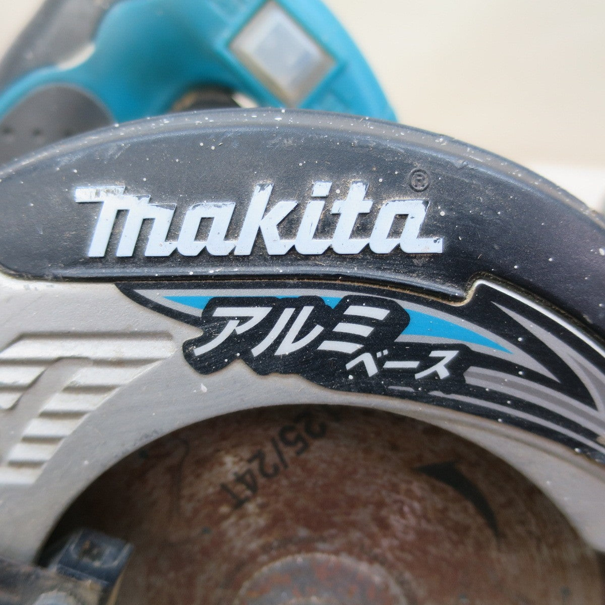 ☆マキタ 125mm マルノコ 5230 電動 工具 切断機 丸のこ 丸ノコ 丸鋸 電気 コード式 makita 100V☆