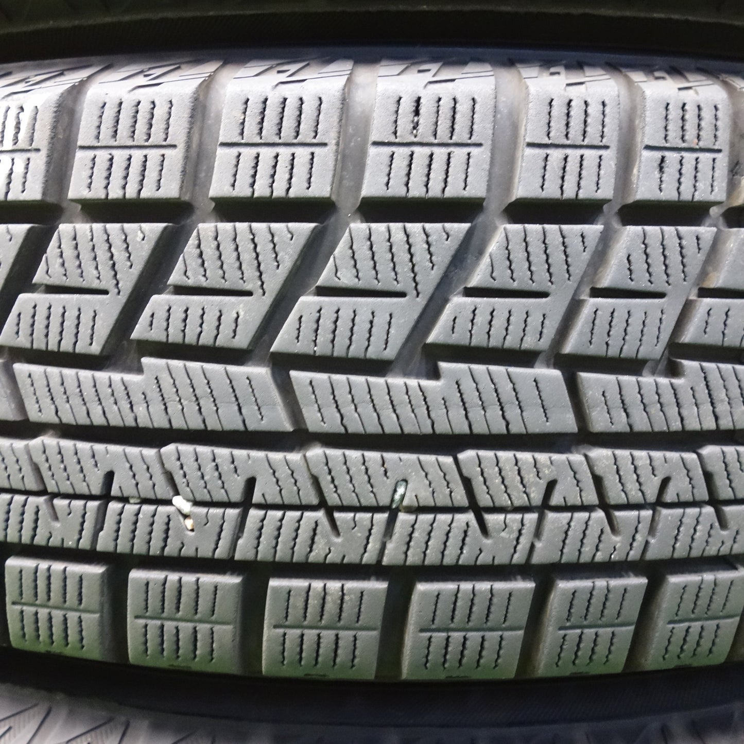バリ溝！キレイ！9分★スタッドレス 165/65R15 ヨコハマ アイスガード iG60 ESTROSA エステローザ 15インチ タフト ソリオ 等 PCD100/4H★5121901KTス