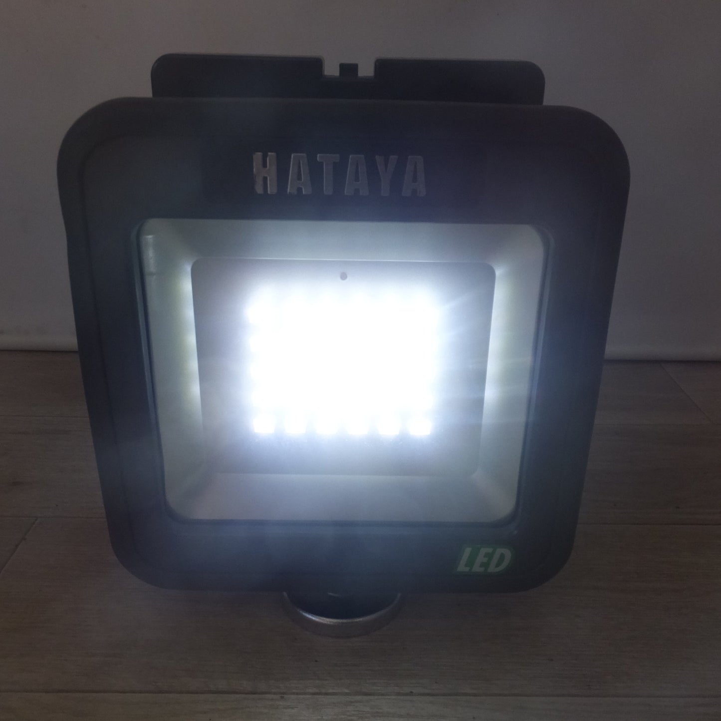 [送料無料] ★ハタヤ HATAYA 充電式LEDケイ・ライト プラス LWK-15M 屋外用　マグネット付アーム(2)★
