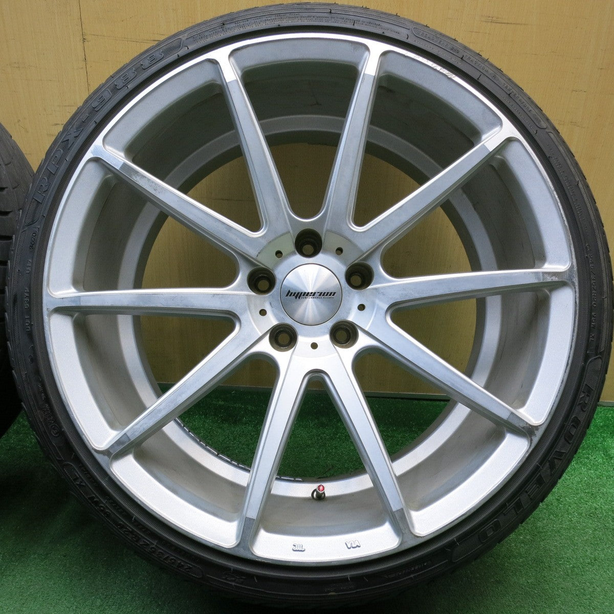 4本価格★hyperion CVX 245/35R20 ロベロ RPX-988 ハイペリオン 20インチ PCD114.3/5H★6021509HAノ