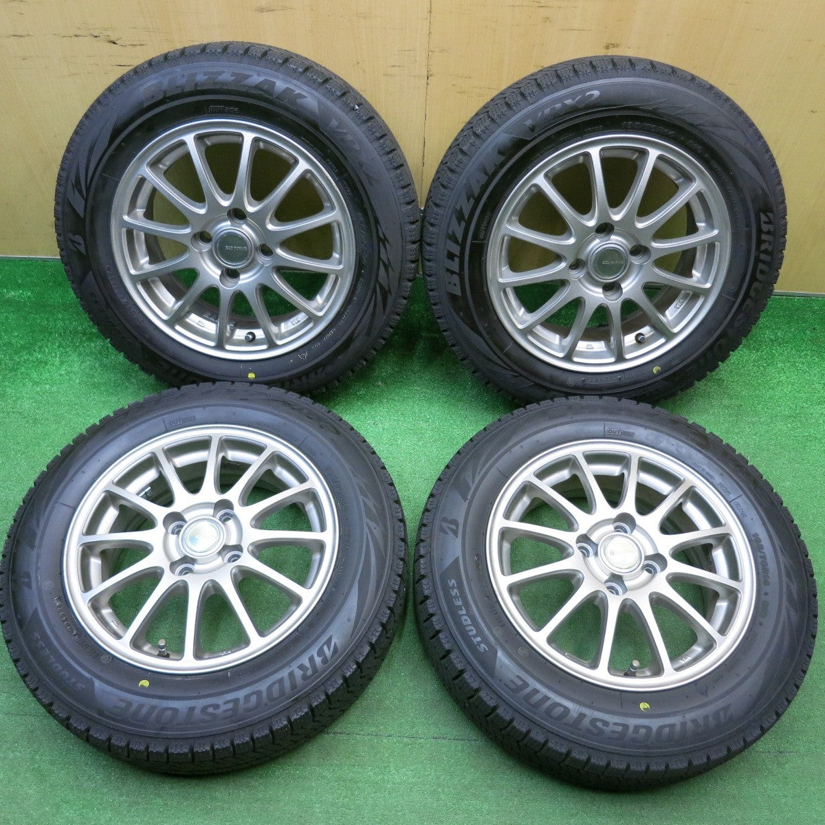 バリ溝！24年！キレイ！ほぼ10分★スタッドレス 165/70R14 ブリヂストン ブリザック VRX2 ECO FORME エコフォルム 14インチ PCD100/4H★5121412HAス