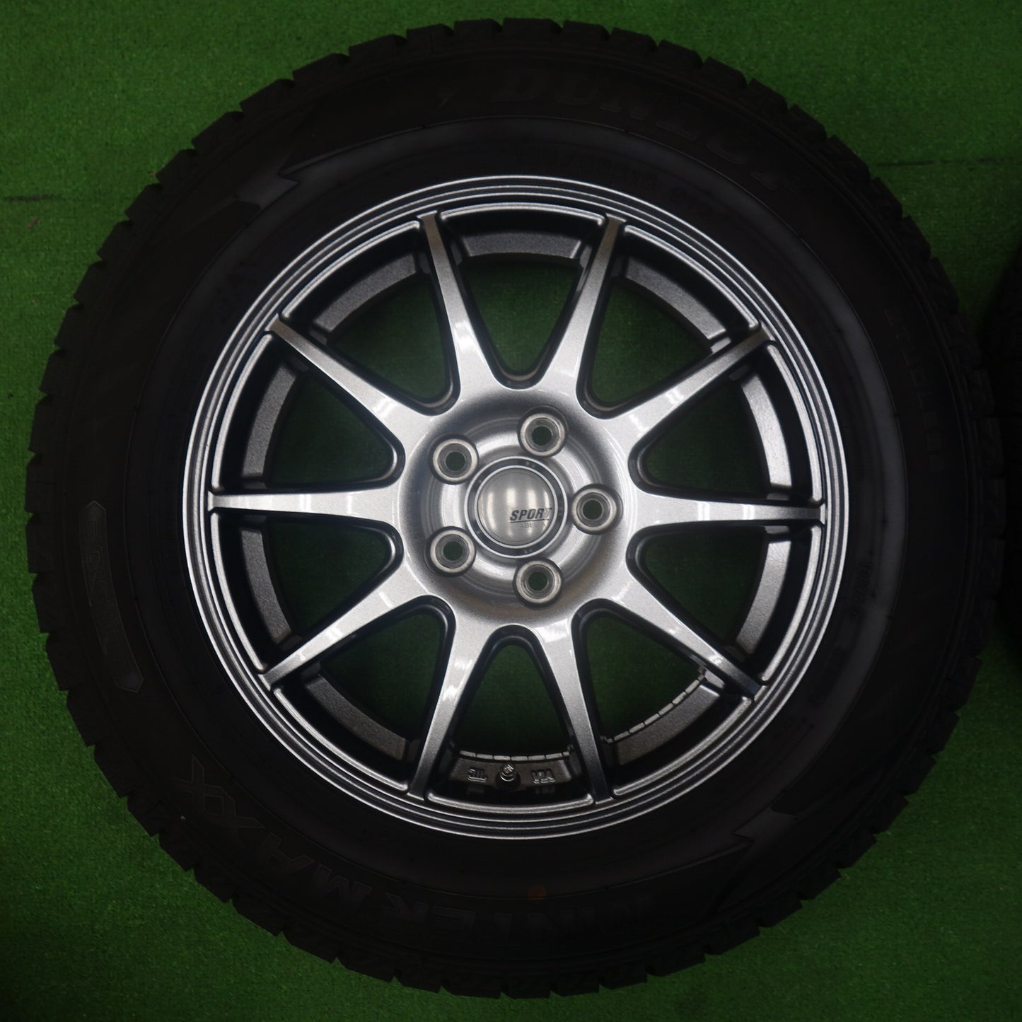 バリ溝！24年！キレイ！9.5分◎プリウス 等 195/65R15 スタッドレス ダンロップ ウインターマックス WM02 SPORT ABELIA スポルト アベリア 15インチ PCD100/5H◎6060701KTス