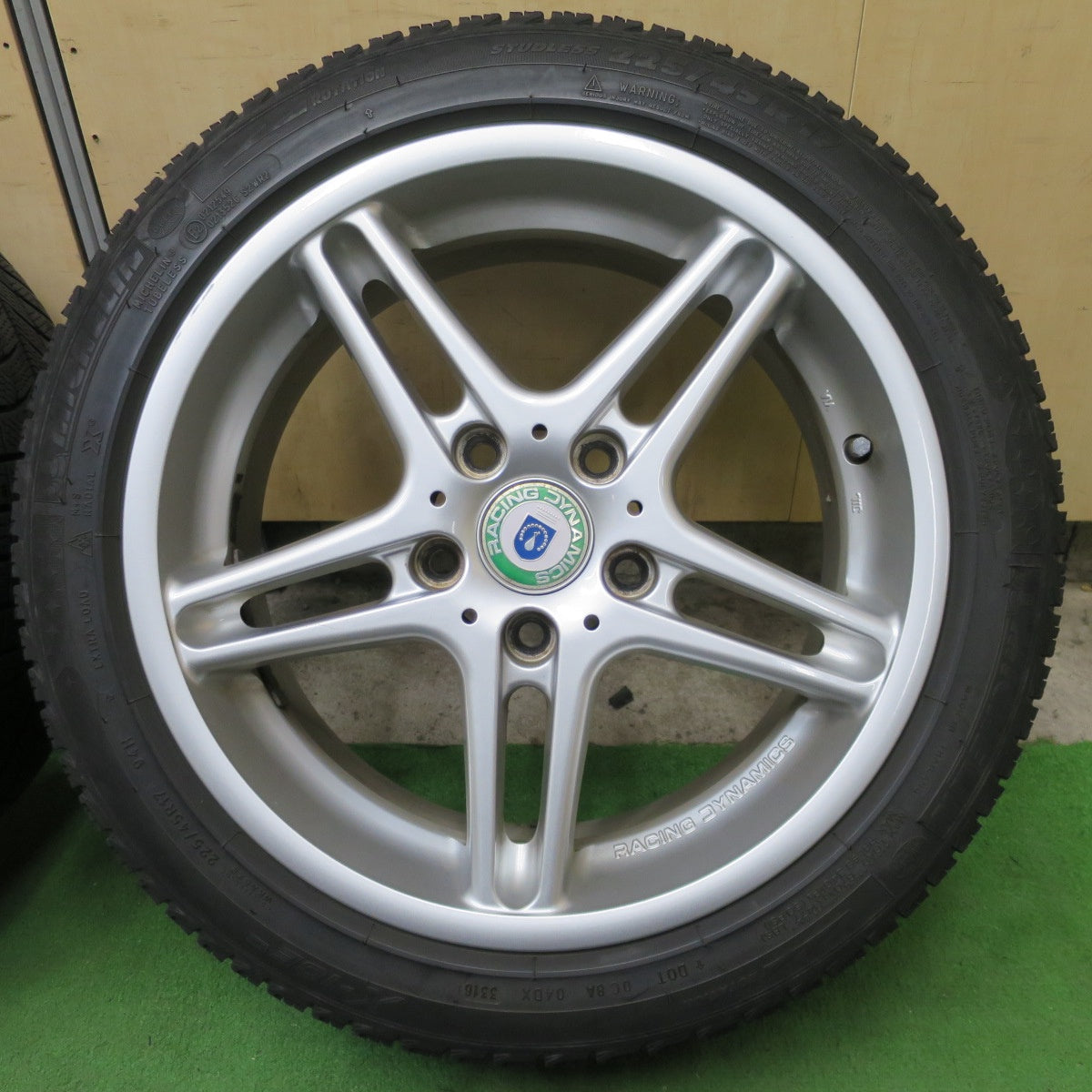 4本価格◎BMW 等 RACING DYNAMICS 225/45R17 スタッドレス ミシュラン X-ICE XI3 レーシング ダイナミクス 17インチ PCD120/5H◎6091403NGス