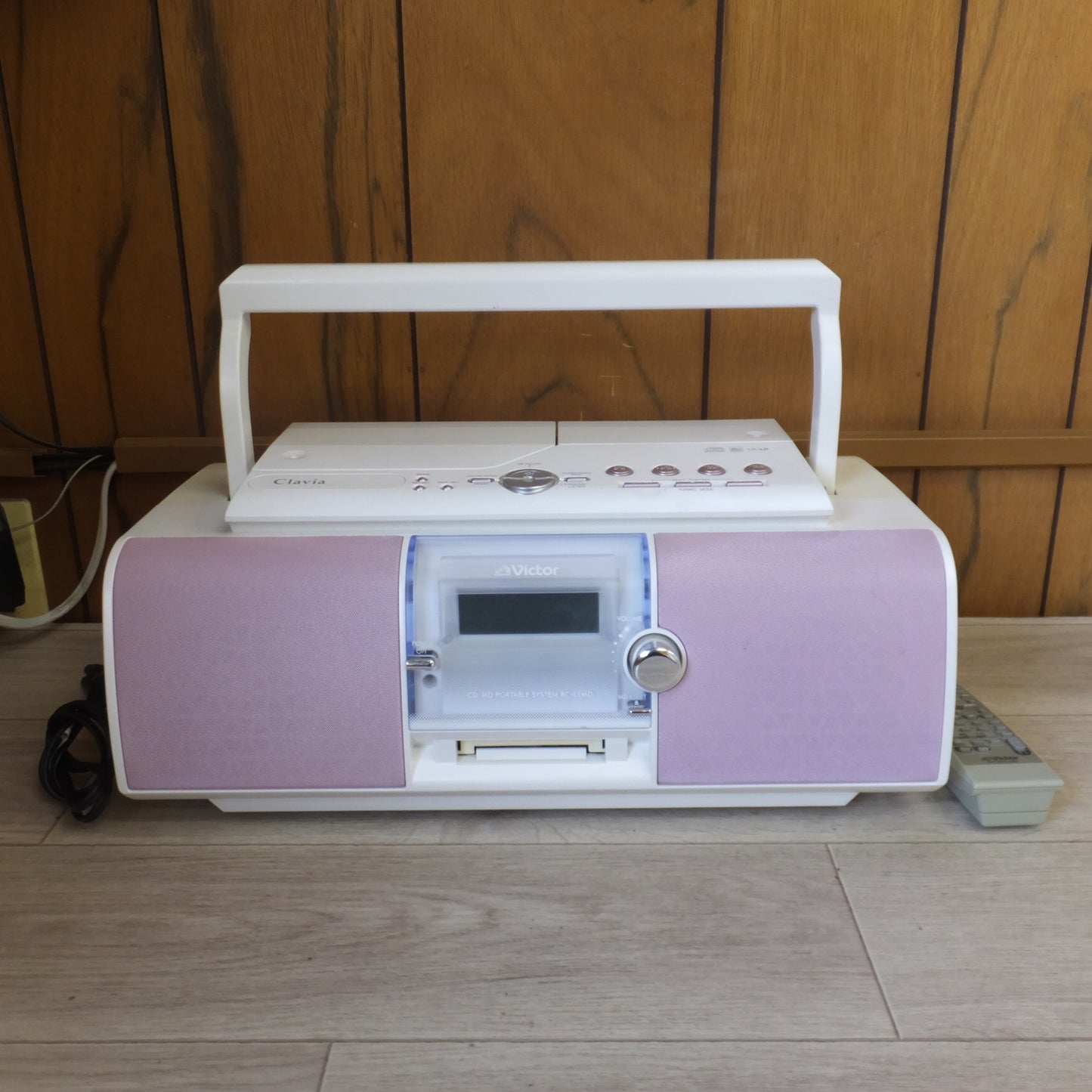 [送料無料] キレイ★日本ビクター Victor 2007年製 CD-MDポータブルシステム  RC-L1MD-P　AC100V 50/60Hz 27W★