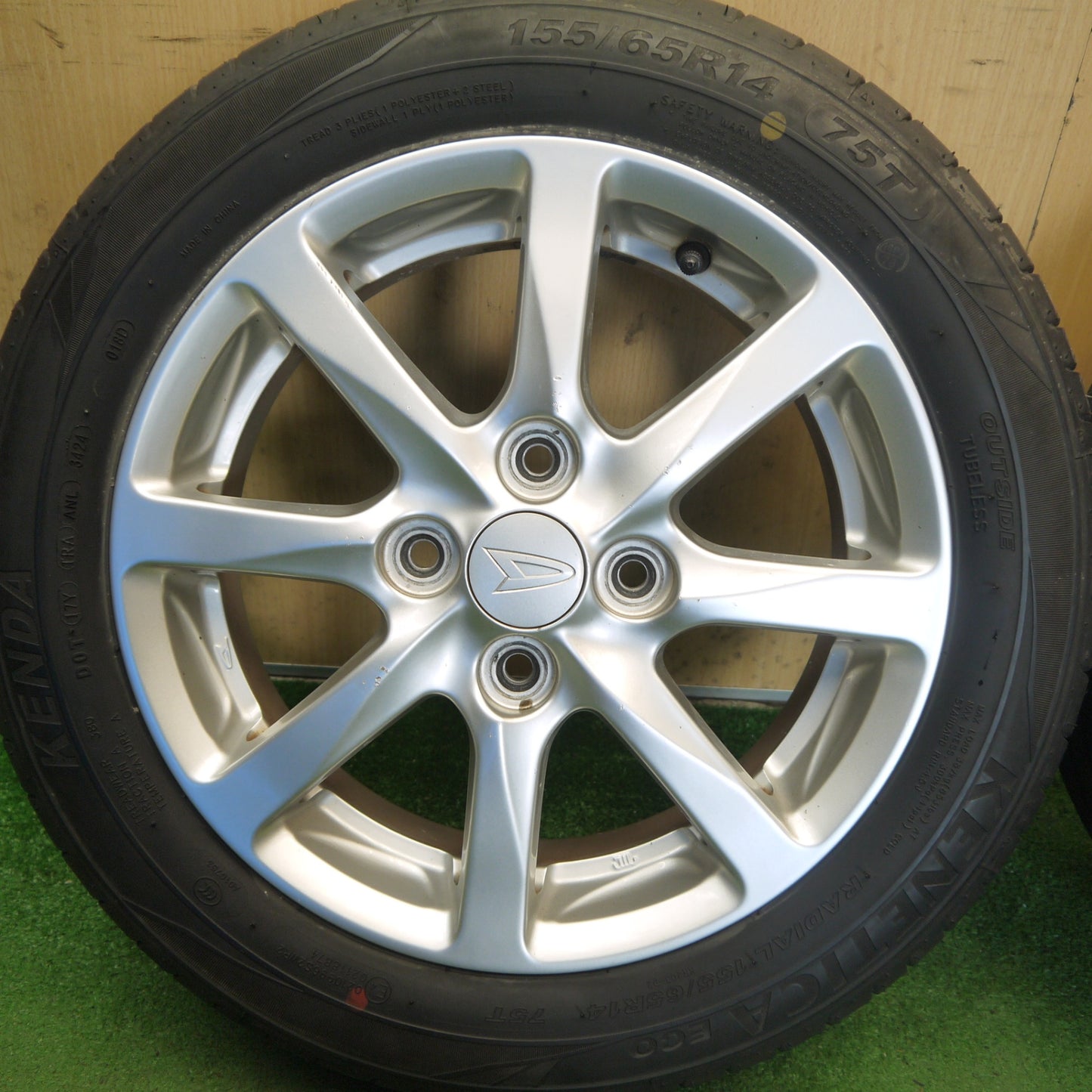 4本価格！24年◎ダイハツ タント 純正 155/65R14 ケンダ KENETICA ECO 14インチ PCD100/4H◎6080301Hノ