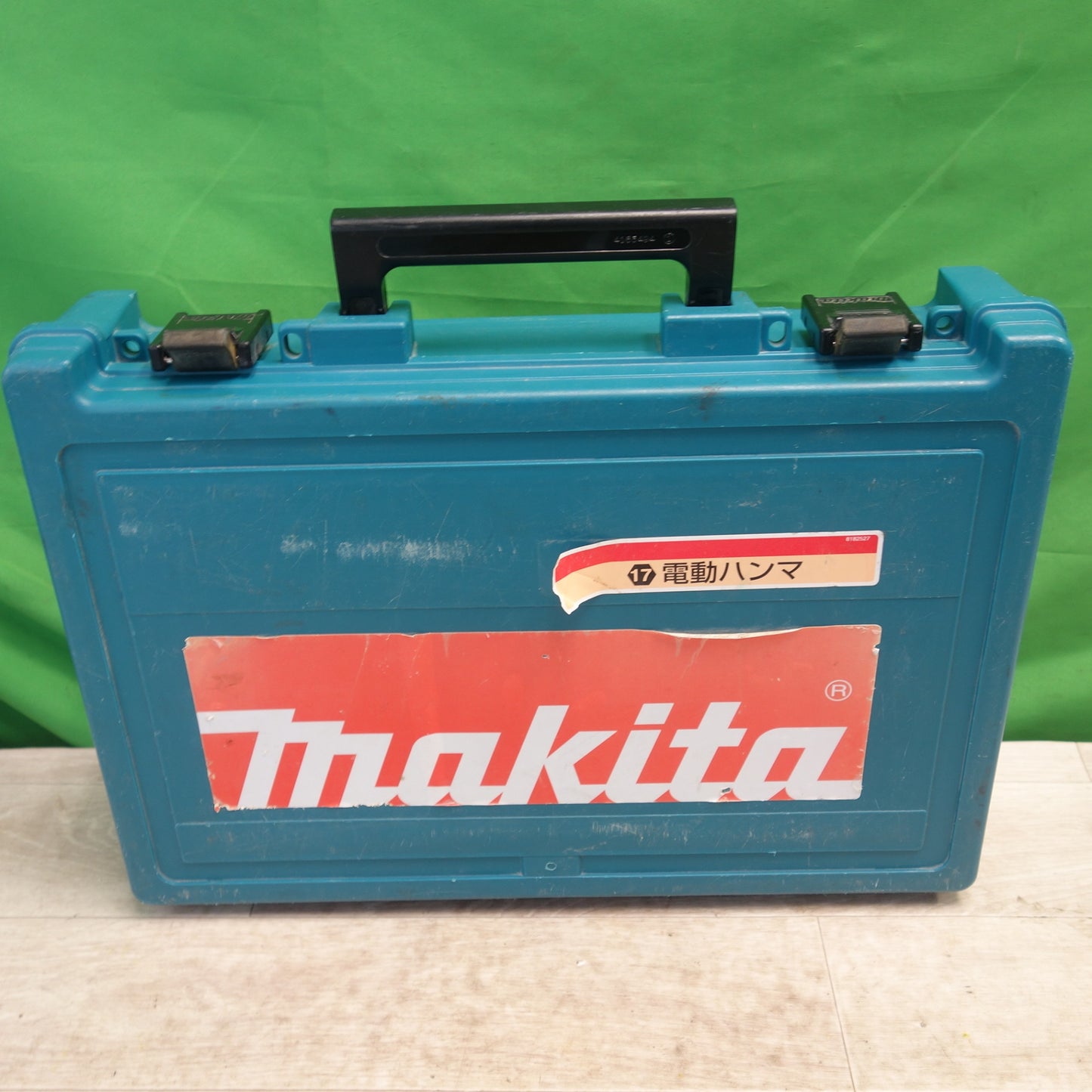 [送料無料] 付属品付き☆マキタ 電動 ハンマー HM0830 コード式 電動 工具  はつり ハツリ☆