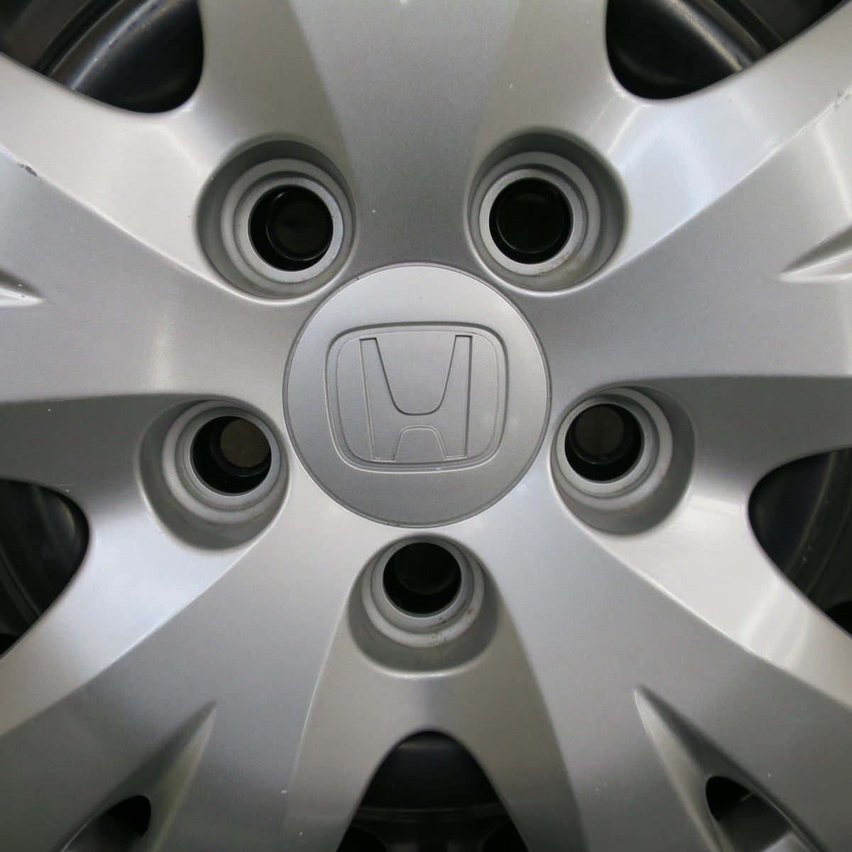 新車外し！付属品付き★ホンダ ステップワゴン 純正 スチール ホイール 15インチ 15×6JJ PCD114.3/5H★6022503ナホ