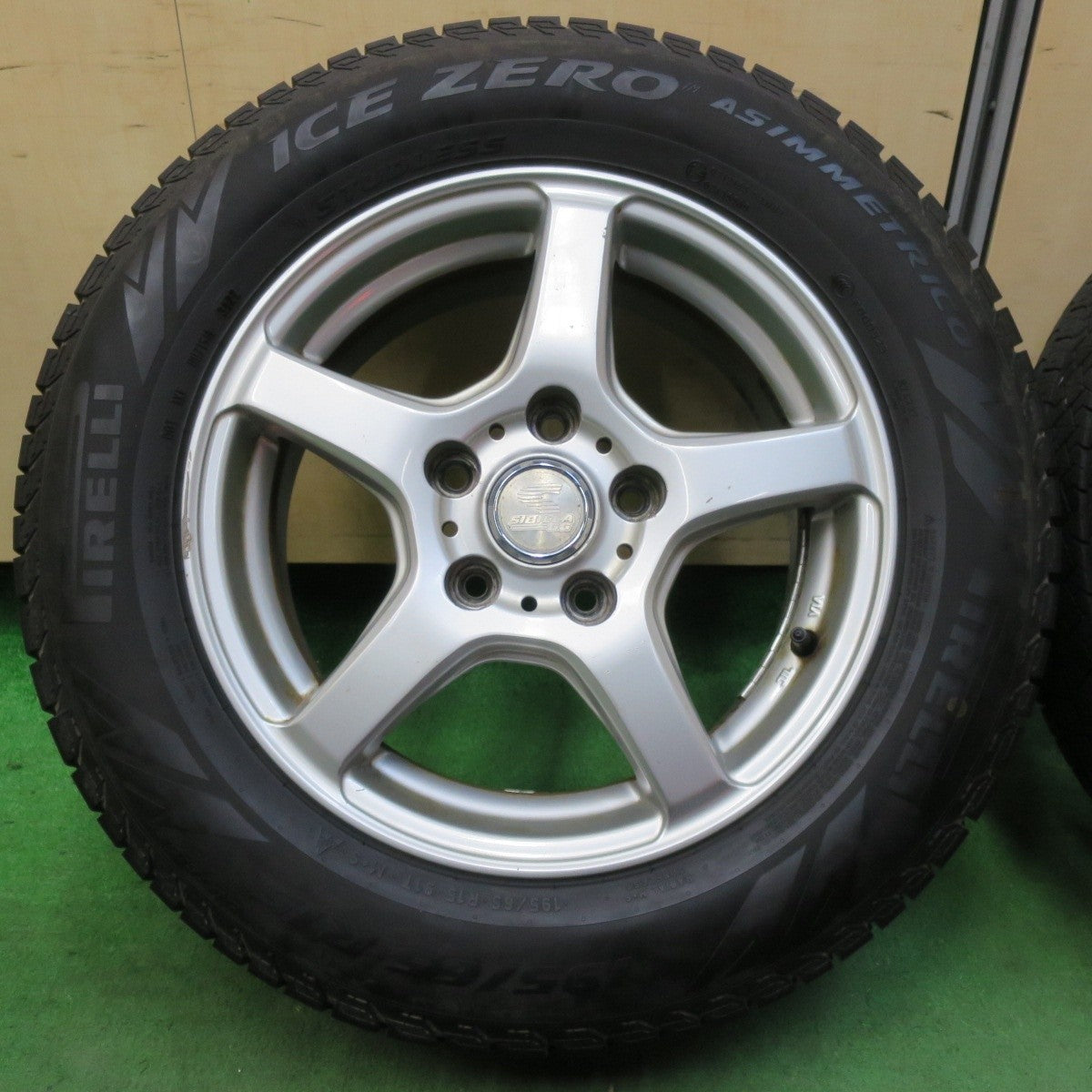 バリ溝！22年！9分★スタッドレス 195/65R15 ピレリ アイスゼロ アシンメトリコ SIBILLA GG シビラ PCD114.3/5H★4120505イス