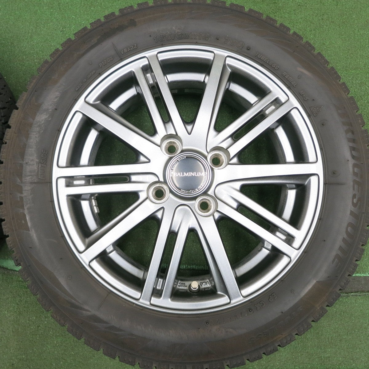 *送料無料* バリ溝！20年！キレイ！8.5分★スタッドレス 165/65R14 ブリヂストン ブリザック VRX2 BALMINUM バルミナ PCD100/4H★4051907HAス