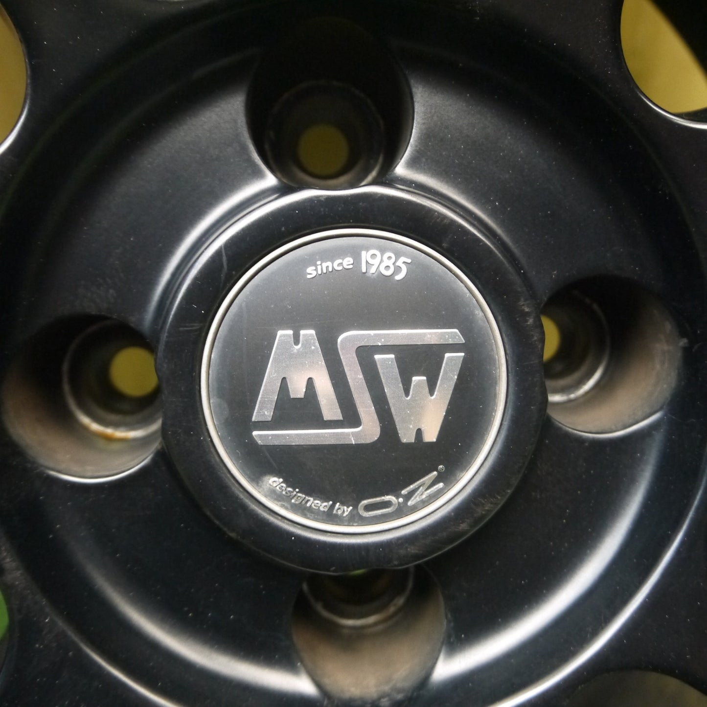 *送料無料* キレイ★シトロエン プジョー等 MSW O・Z 185/65R15 スタッドレス ヨコハマ アイスガード iG50 プラス OZ PCD108/4H★4071202Hス