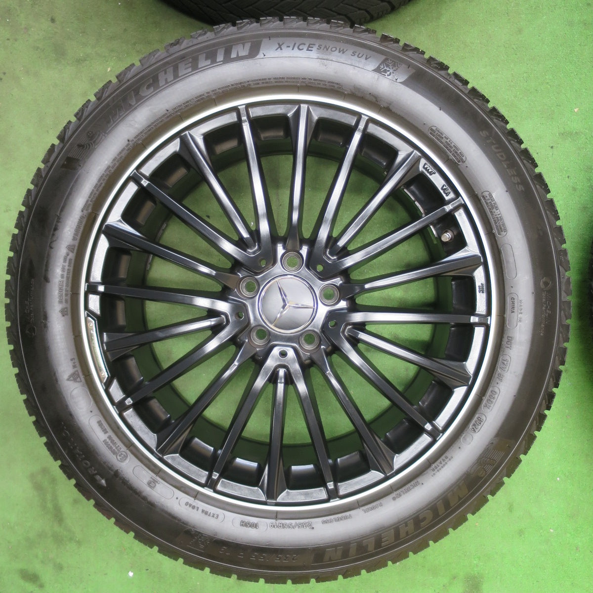 バリ溝！24年！キレイ！9分★ベンツ 等 EURO AXIS OPUS 235/55R19 スタッドレス ミシュラン X-ICE SNOW SUV 19インチ ユーロアクシス オーパス PCD112/5H★5111104TTス