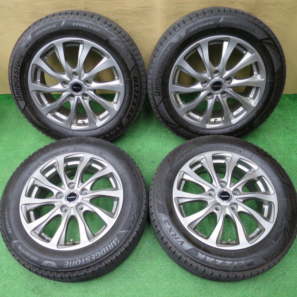 バリ溝！22年！キレイ！9.5分★スタッドレス 195/60R16 ブリヂストン ブリザック VRX3 BALMINUM TR10 バルミナ 16インチ PCD114.3/5H★6011701NKス