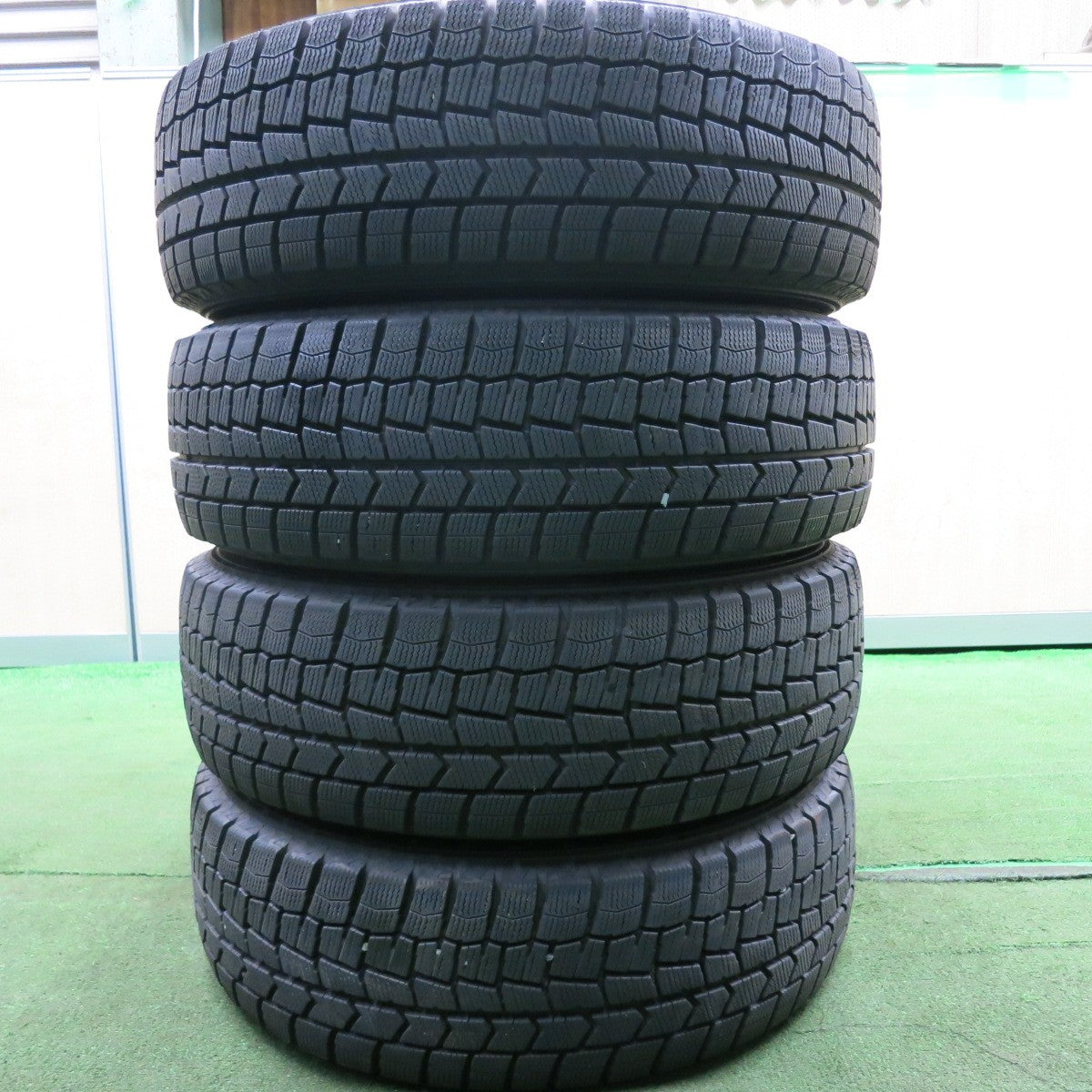 神戸市内手渡限定 スタッドレス185/65R15 バリ溝 送料無料* バリ溝！22
