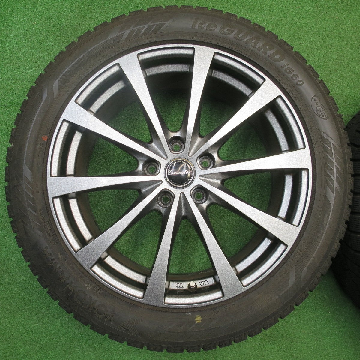 バリ溝！22年！キレイ！9.5分★スタッドレス 225/50R18 ヨコハマ アイスガード iG60 Exceeder エクシーダー 18インチ PCD114.3/5H★5112601NJス