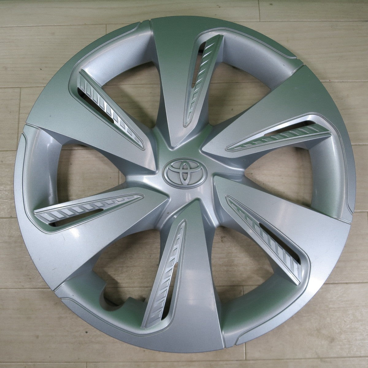 [送料無料] 4枚価格☆トヨタ 170系 シエンタ 純正 ホイール キャップ カバー 15インチ TOYOTA☆
