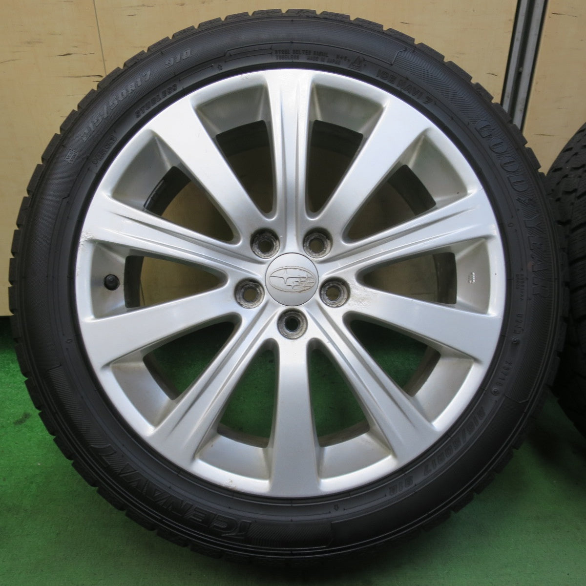 4本価格★スバル エクシーガ インプレッサ 等 純正 215/50R17 スタッドレス グッドイヤー アイスナビ7 17インチ PCD100/5H★5101607イス