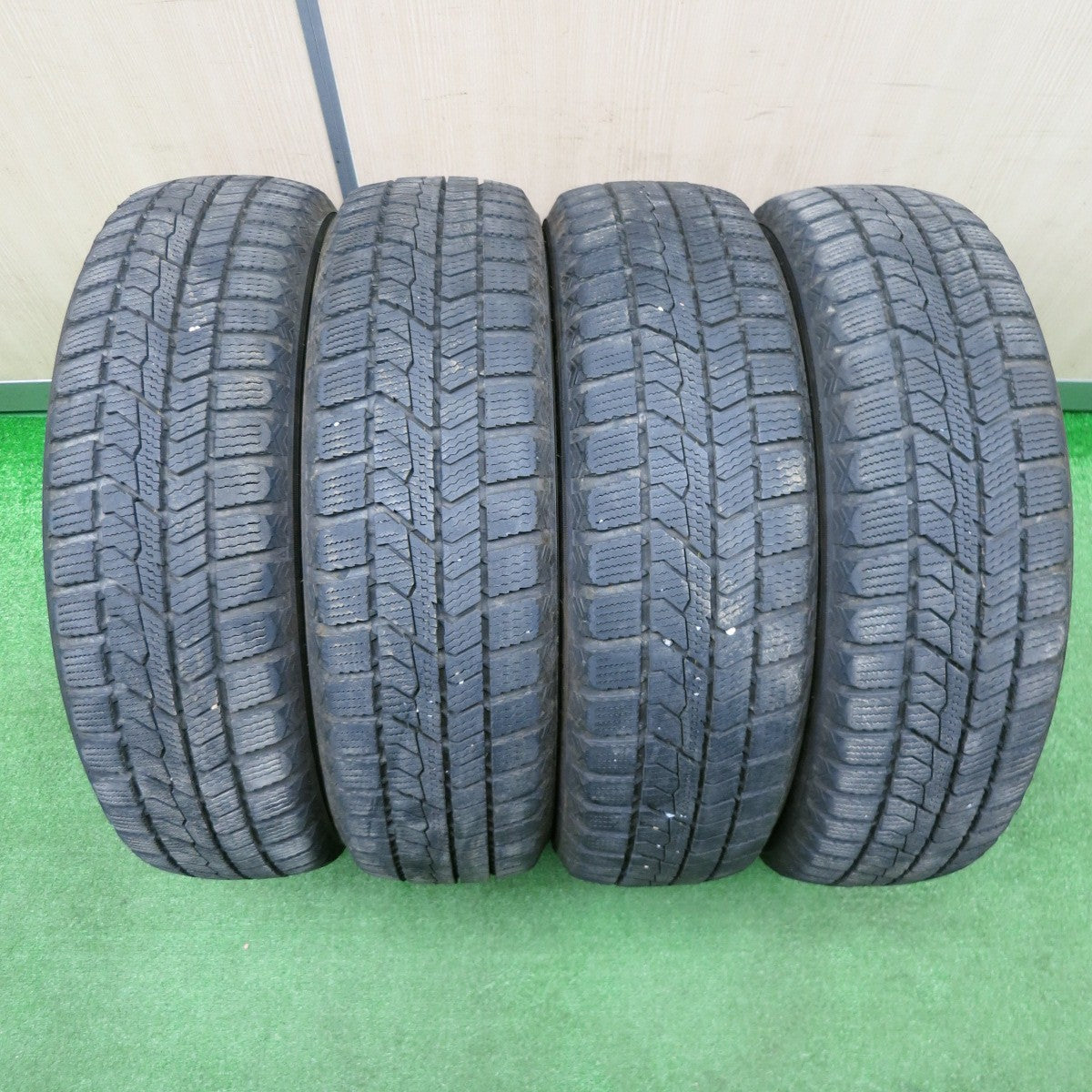 [送料無料] キレイ！21年★スタッドレス 155/65R14 トーヨー オブザーブ GIZ2 LVF 社外 アルミ 14インチ PCD100/4H★5010501NJス