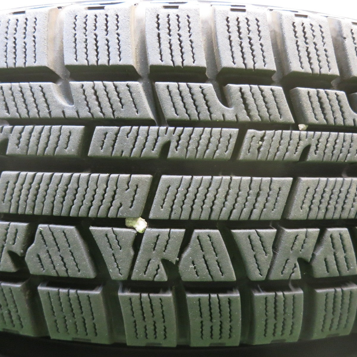 バリ溝！キレイ！9分★スタッドレス 165/70R14 ヨコハマ アイスガード iG50 プラス Fang ファング 14インチ PCD100/4H★6020513HAス