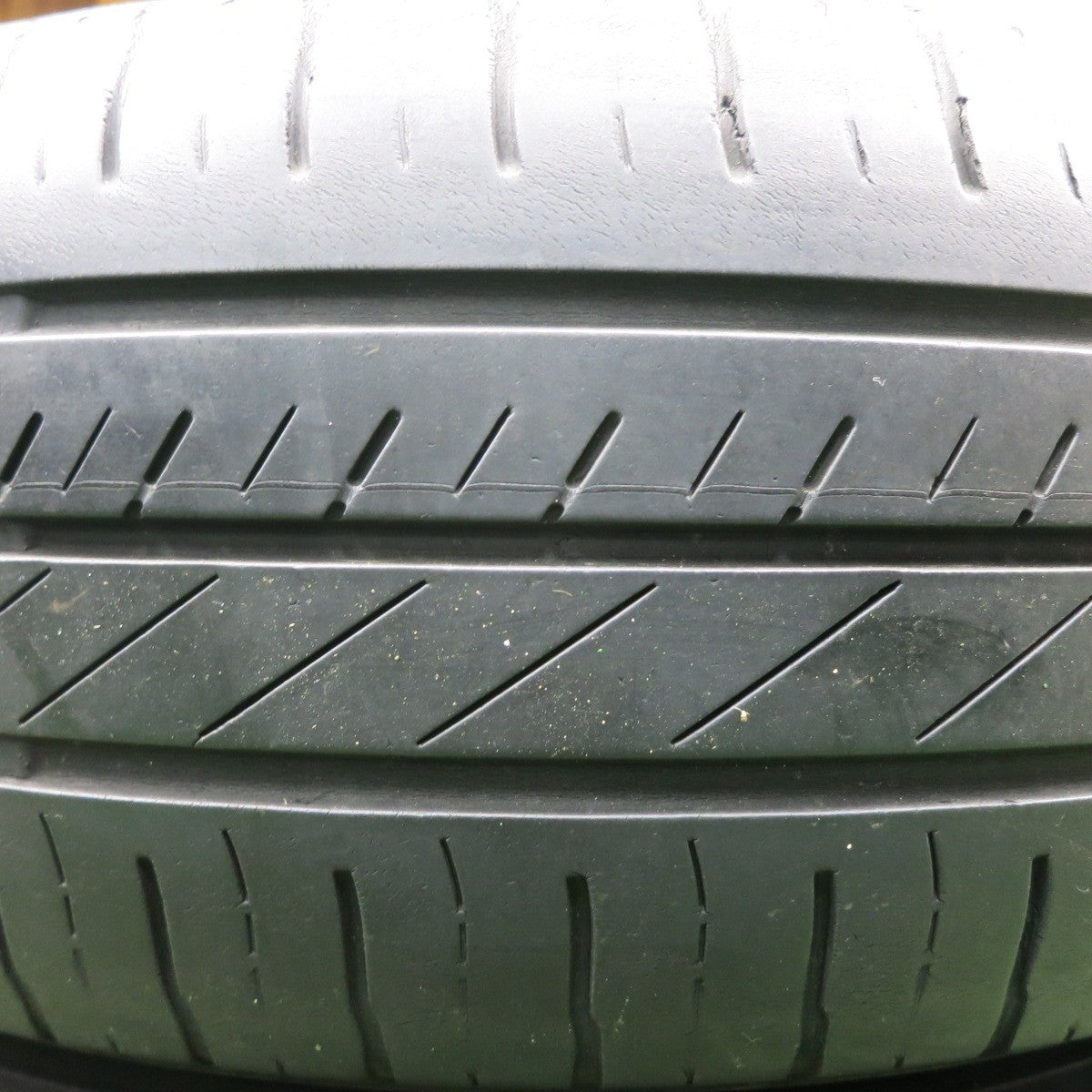 *送料無料* キレイ★トヨタ 80系 ヴォクシー ノア 純正 195/65R15 グッドイヤー DuraGrip 15インチ PCD114.3/5H★4060402HAノ
