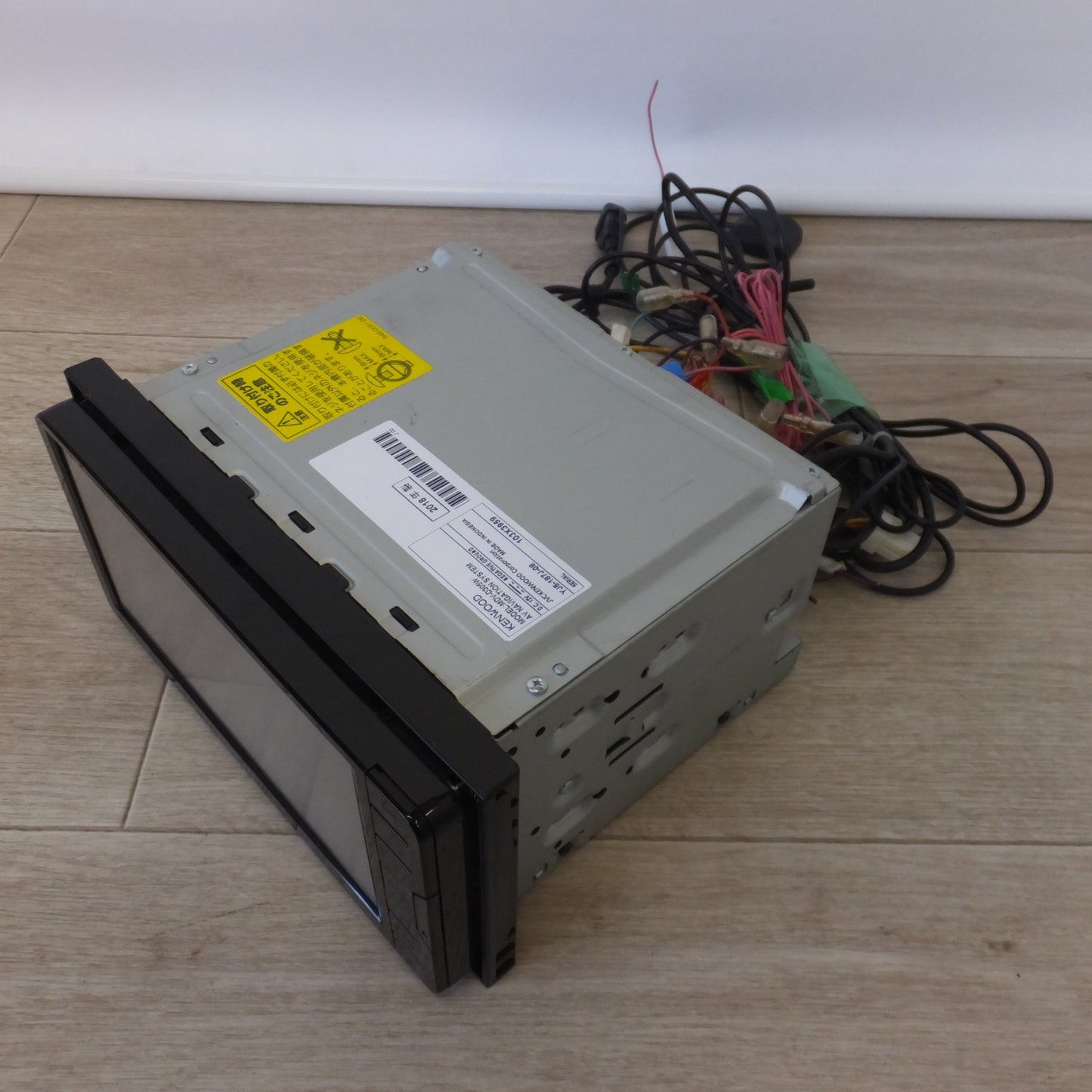 [送料無料] ★ケンウッド KENWOOD メモリーナビゲーション MDV-D305W(9★