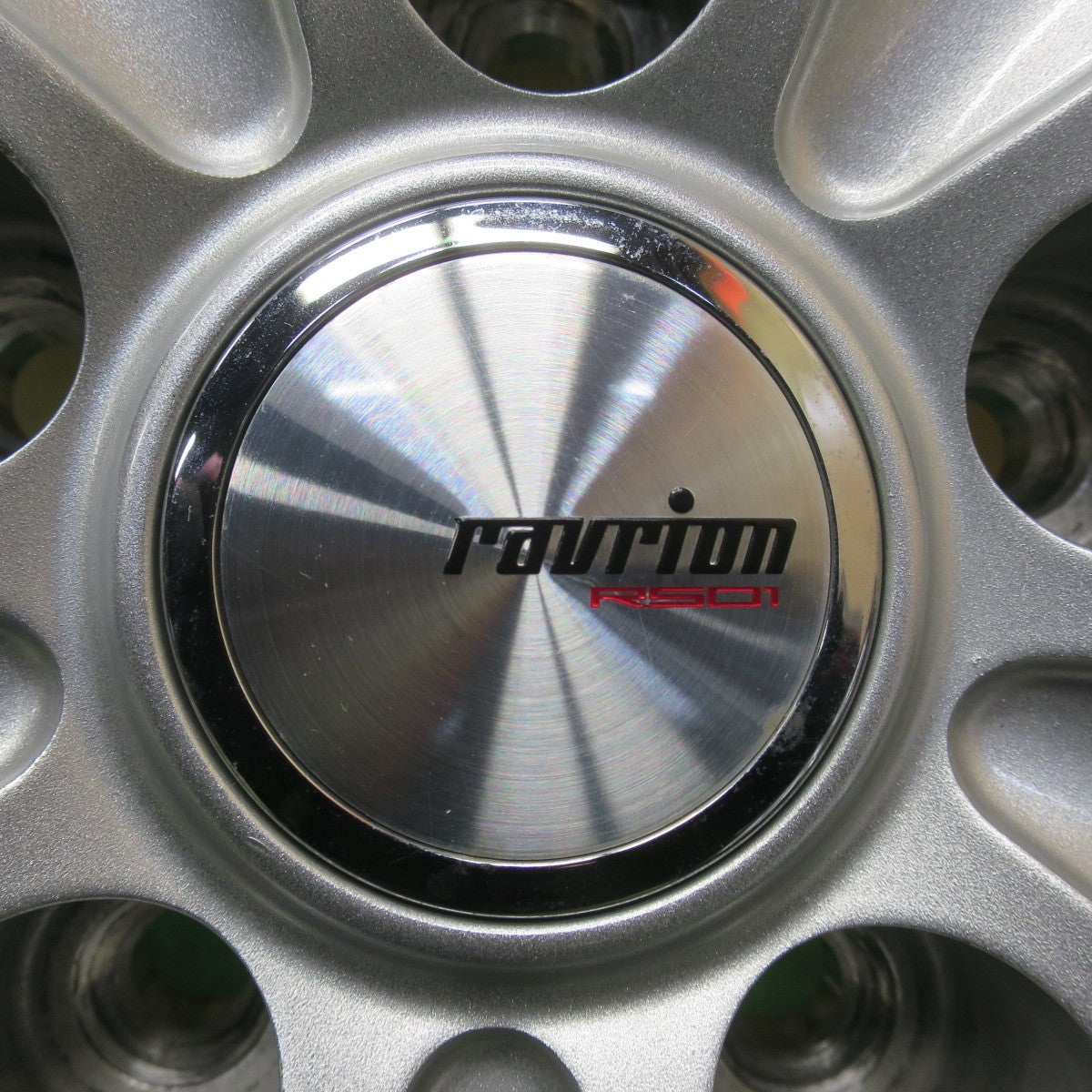 バリ溝！23年！キレイ！9.5分★スタッドレス 205/65R16 グッドイヤー アイスナビ7 ravrion RS01 ラブリオン 16インチ PCD114.3/5H★6021308イス