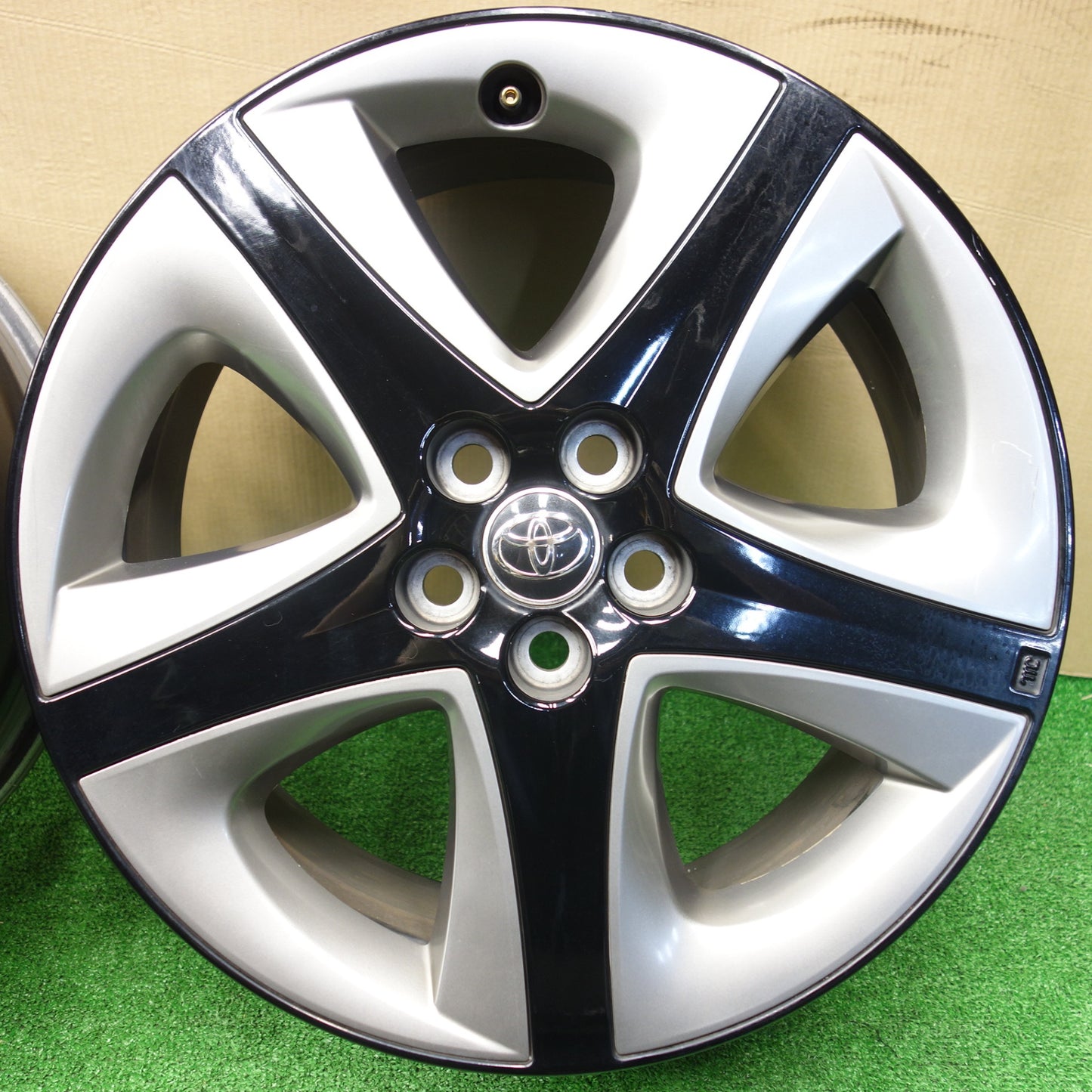 4本価格★トヨタ 50系 プリウス ツーリング 純正 ホイール 17インチ 17×7J PCD100/5H★5120301KTホ