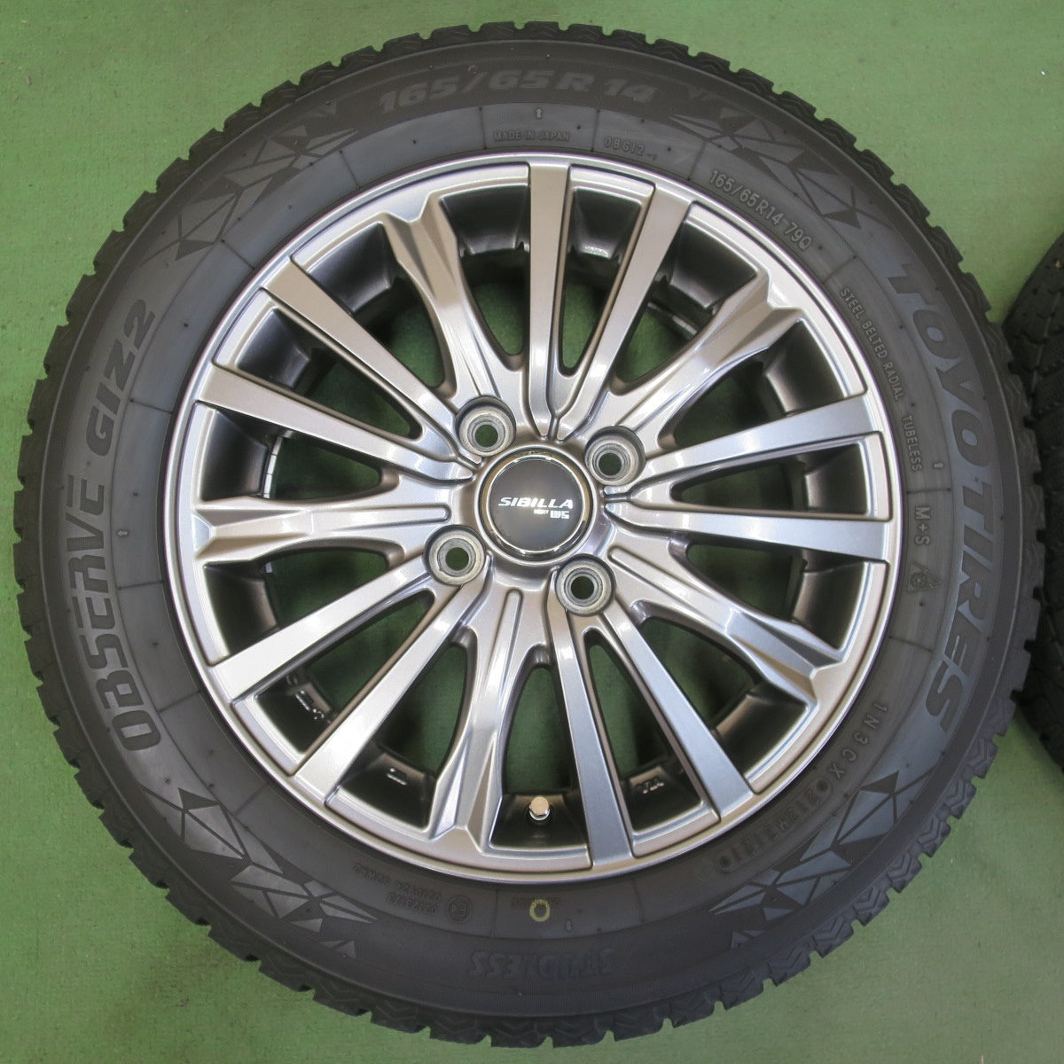 キレイ！21年★スタッドレス 165/65R14 トーヨー オブザーブ GIZ2 SIBILLA NEXT W5 シビラ 14インチ PCD100/4H★5110811イス
