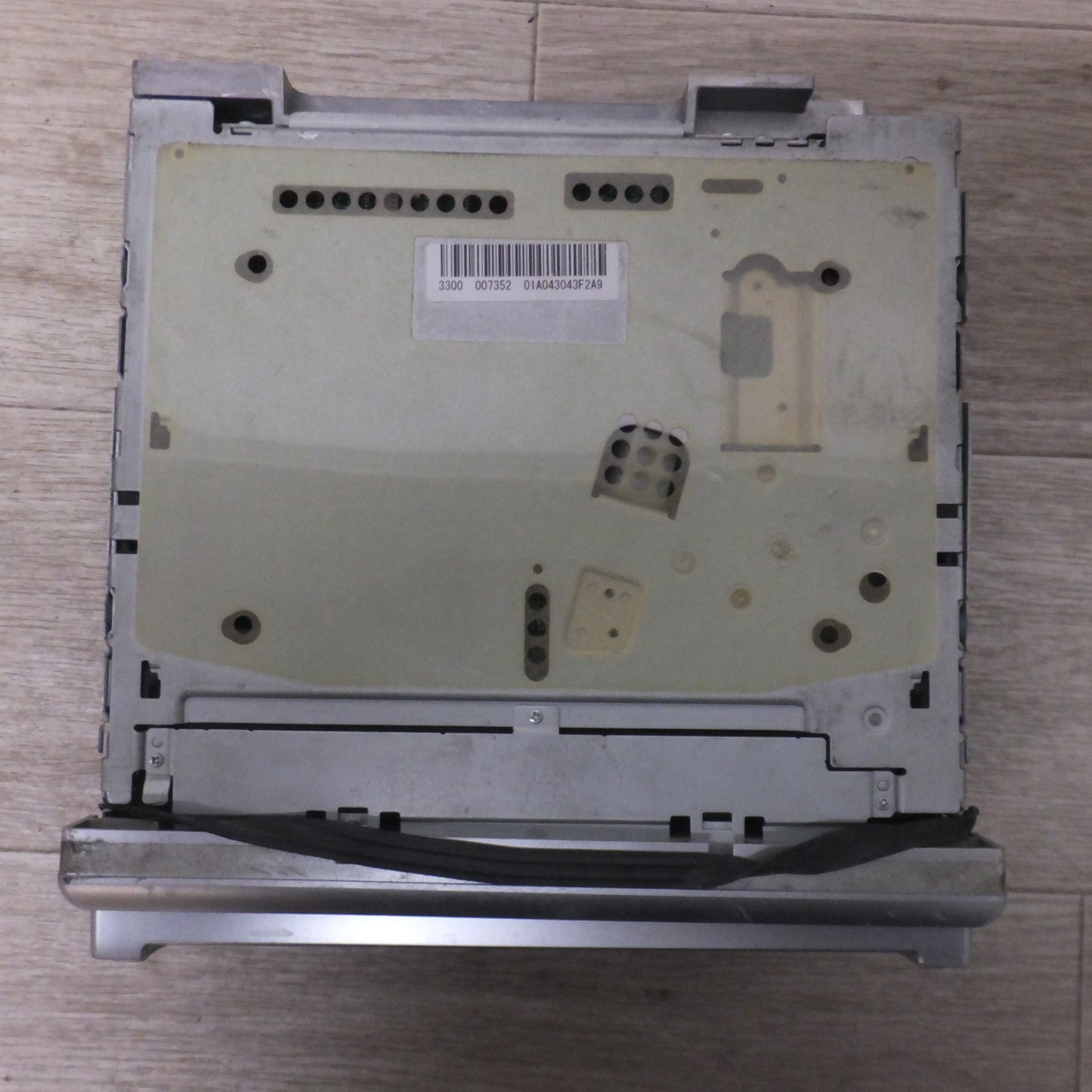 [送料無料] ジャンク★富士通テン製 ホンダ 純正 DVDナビゲーション Gathers VXD-059CV 08A40-9G0-420(48)★