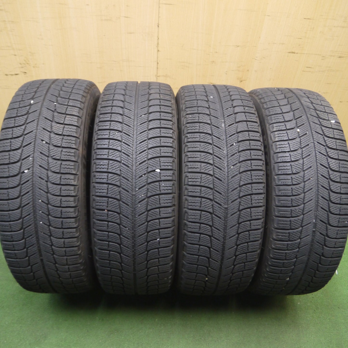 *送料無料* バリ溝！キレイ！8.5分★プジョー等 EUROTECH 205/55R16 スタッドレス ミシュラン X-ICE3+ ユーロテック PCD108/4H★4071607Hス