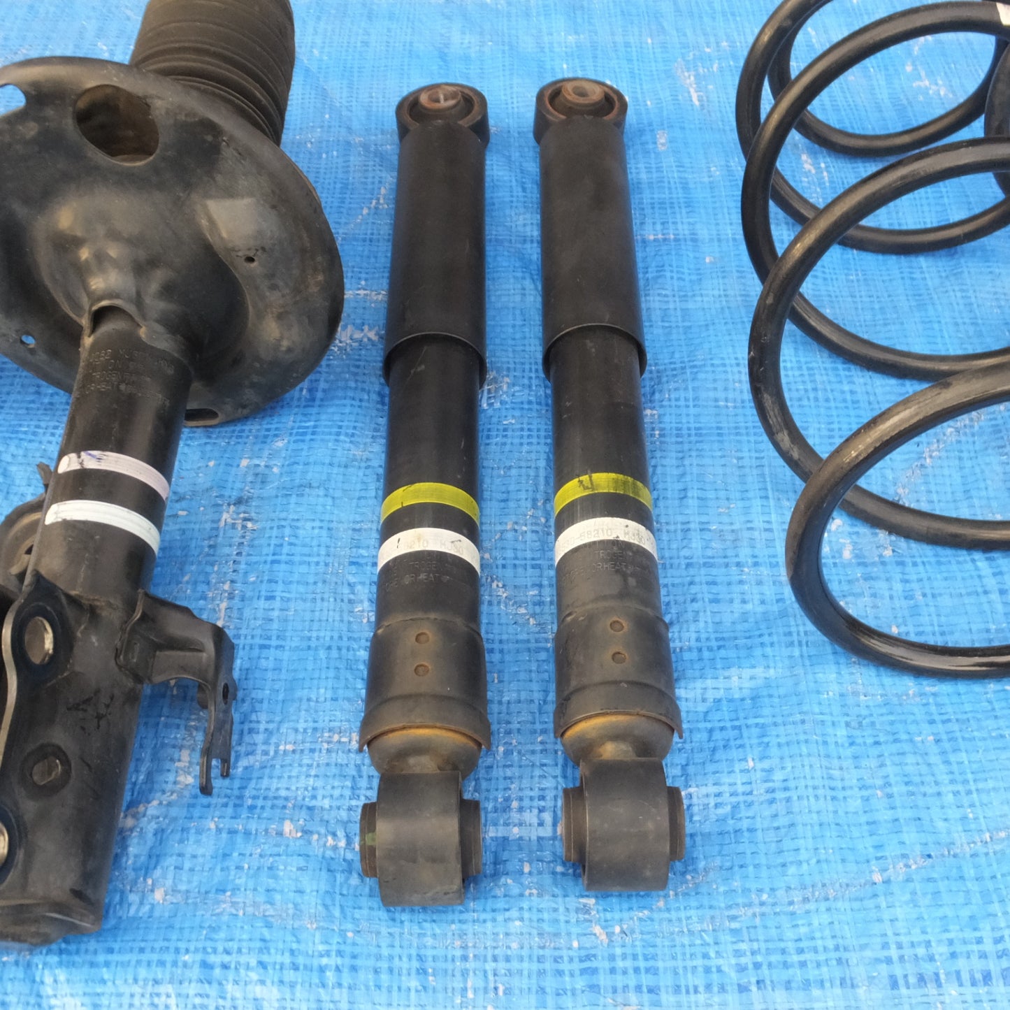 [送料無料] ◆トヨタ 30系 アルファード ヴェルファイア 純正 サスペンション 1台分 J0943-14082 J0943-14081 48530-58210◆