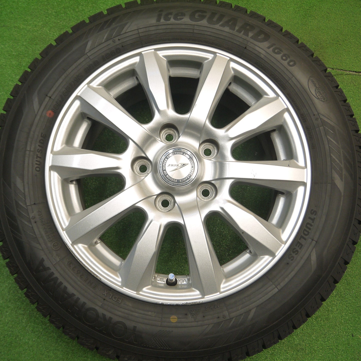 [送料無料] バリ溝！23年！キレイ！ほぼ10分★スタッドレス 185/65R15 ヨコハマ アイスガード iG60 JOKER ジョーカー 15インチ PCD114.3/5H★4120405Hス