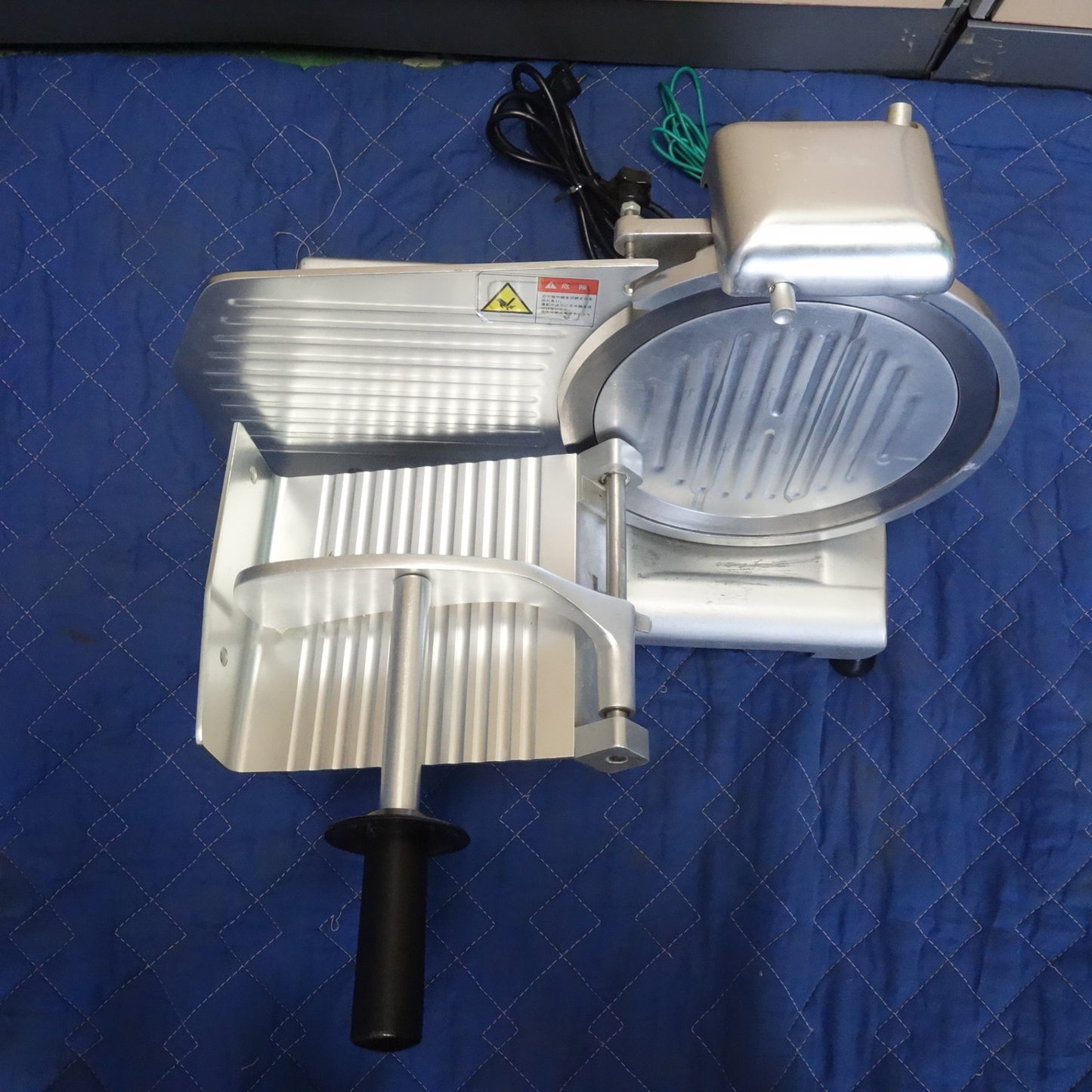 [送料無料] ☆テンポス 業務用 ミート スライサー 回転刃 25cm 100V TBMS-250 肉 カッター 厨房☆