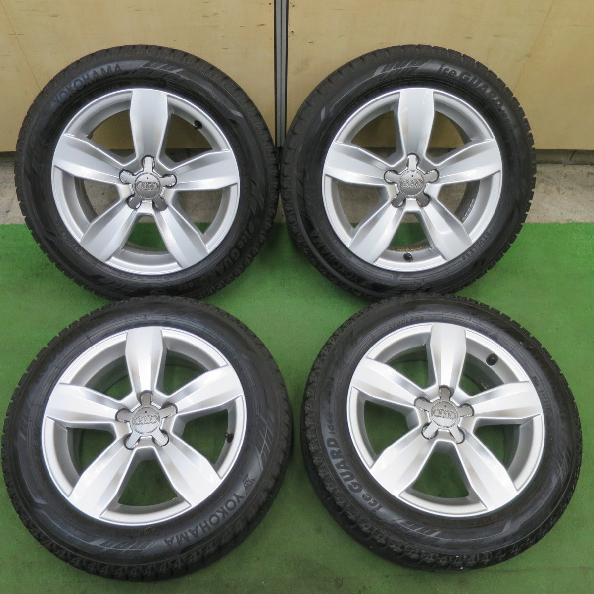 バリ溝！22年！キレイ！9.5分★アウディ A1 8X 純正 185/60R15 スタッドレス ヨコハマ アイスガード iG60 15インチ PCD100/5H★6022002TTス