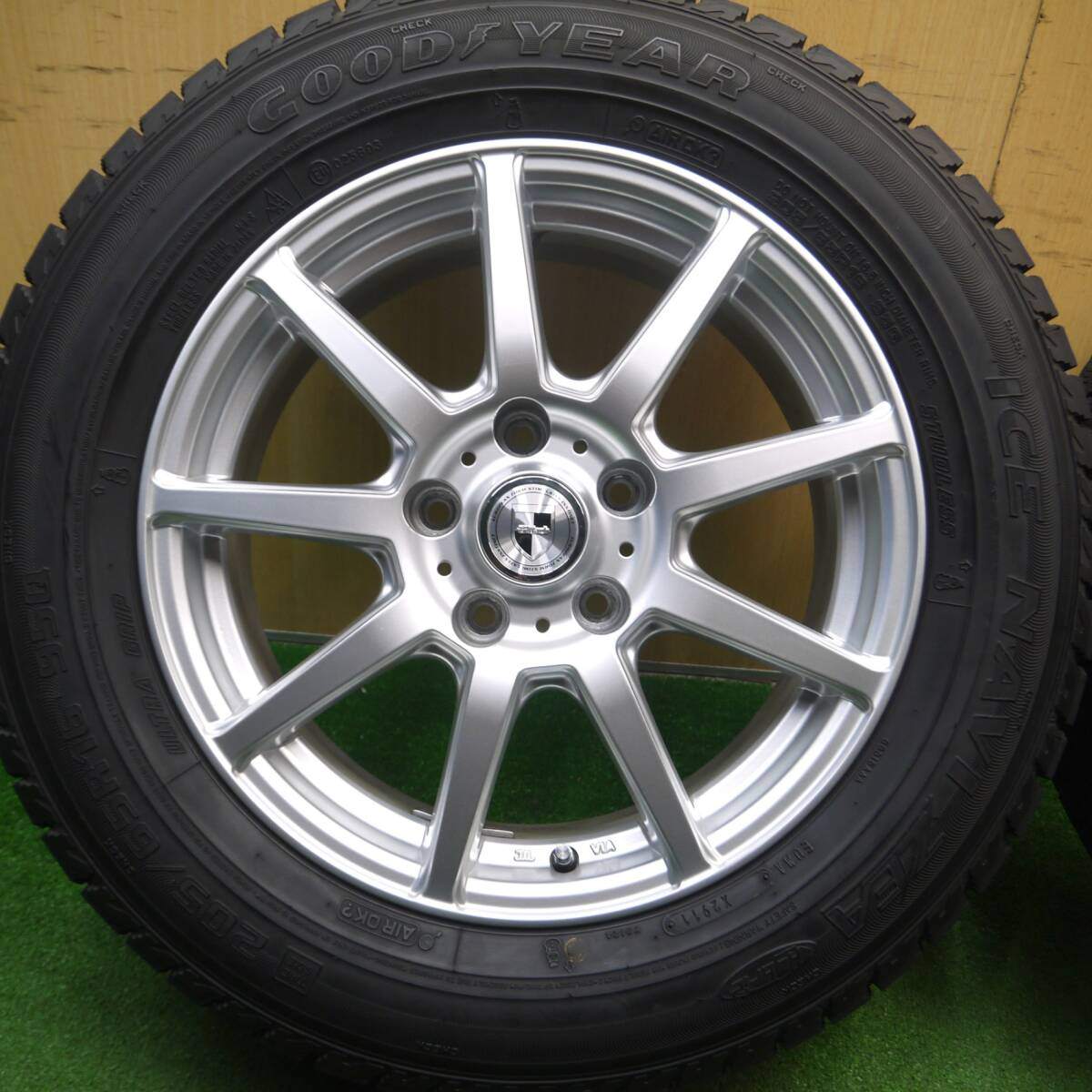 バリ溝！キレイ！9.5分★スタッドレス 205/65R16 グッドイヤー アイスナビ ZEA GMach 16インチ PCD114.3/5H★5030403Hス
