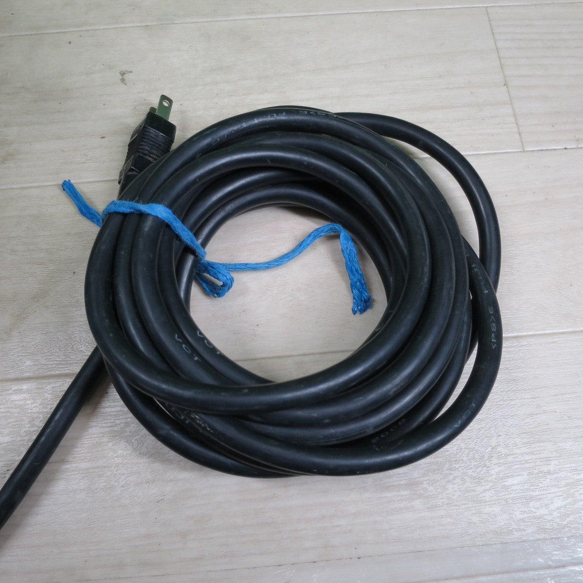 [送料無料] ☆マキタ 小型 ミゾキリ 3005BA 電動 工具 切断機 溝切り makita 100V 木材 加工 丸のこ 丸ノコ マルノコ☆