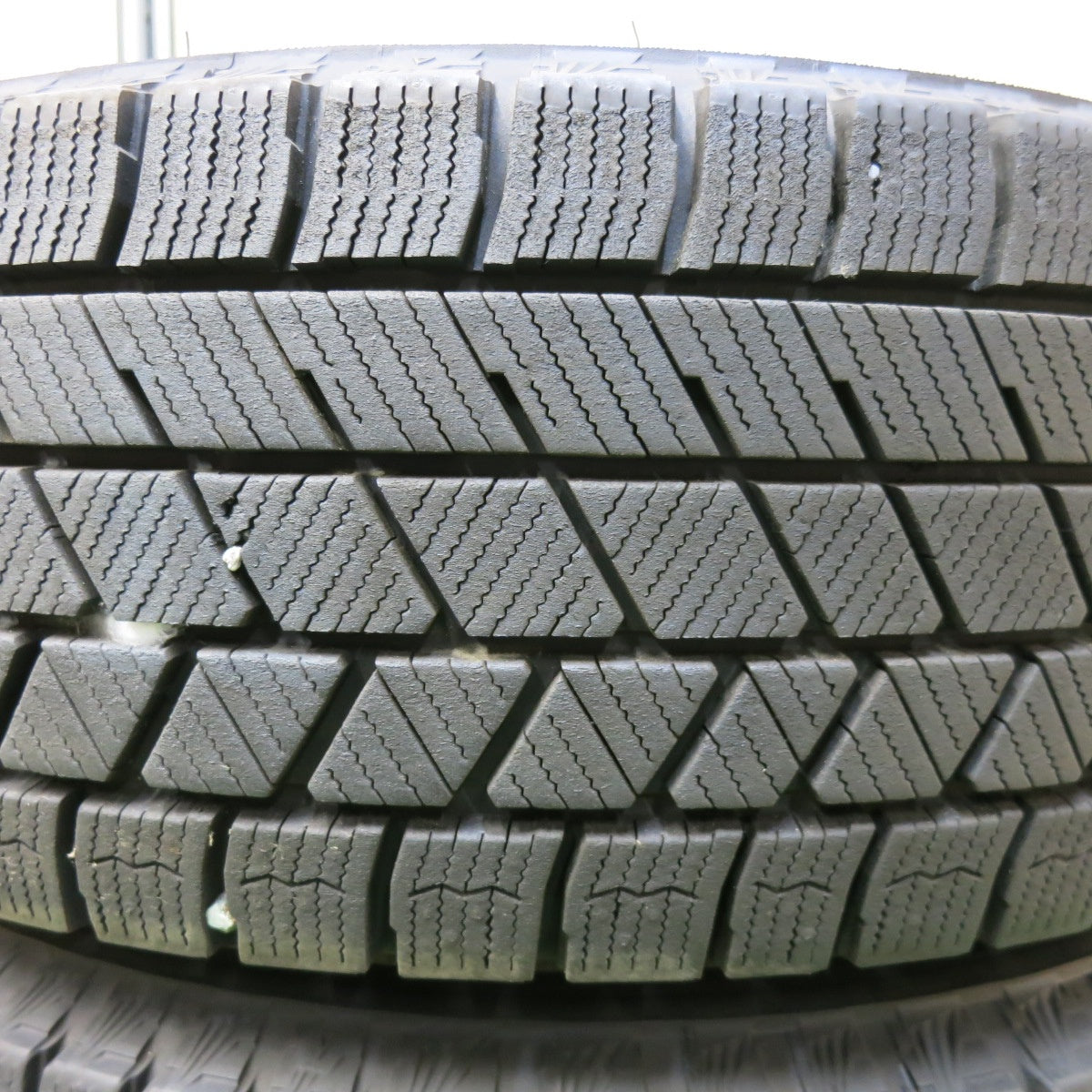 バリ溝！23年！9分★トヨタ ヴィッツ 純正 スチール 175/65R14 スタッドレス ブリヂストン ブリザック VRX3 14インチ PCD100/4H★5052112SYス