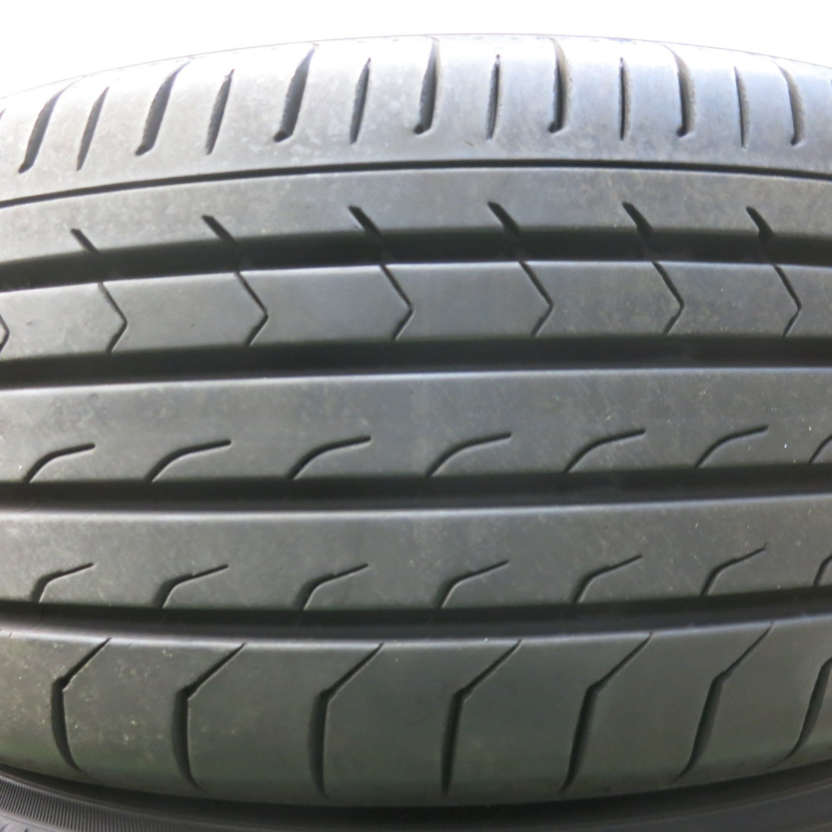 バリ溝！24年！キレイ！9.5分★RMP 025F 225/60R17 ヨコハマ BluEarth-RV RV03 ブルーアース 17インチ PCD114.3/5H★5100603SKノ