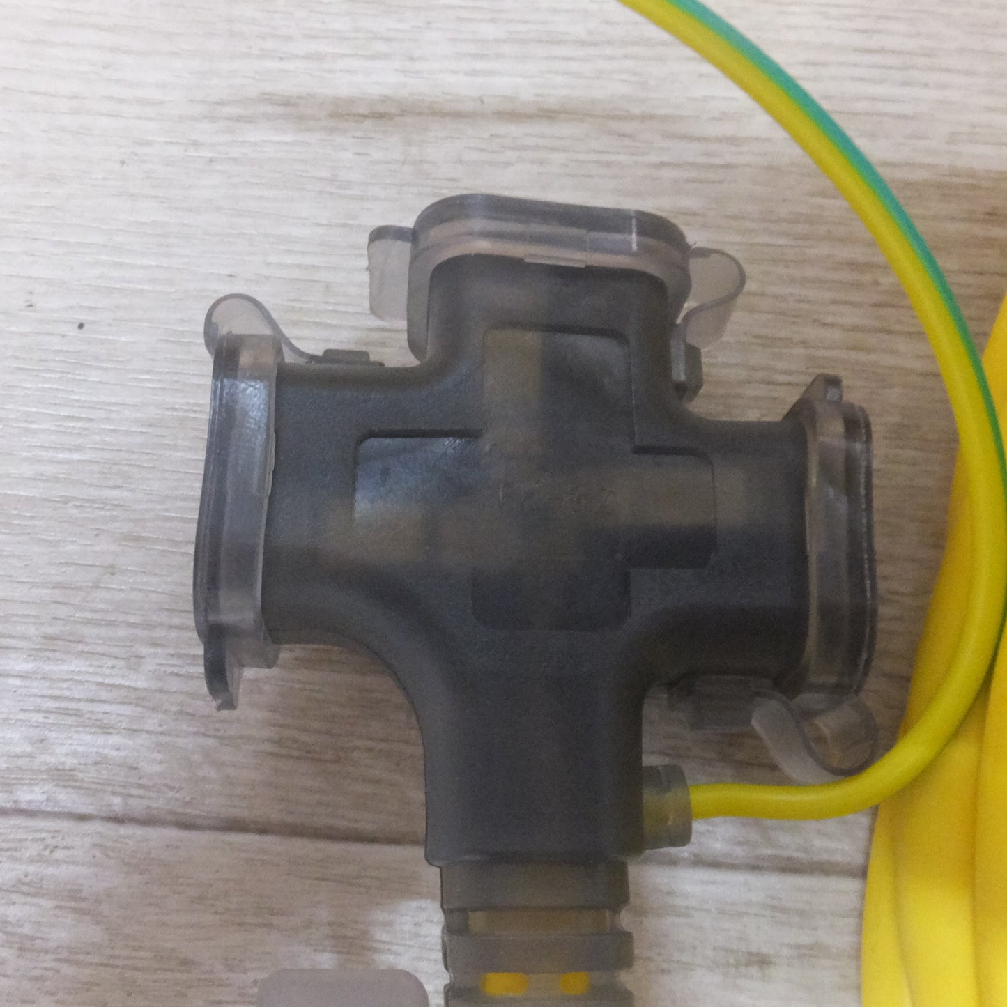 [送料無料] ★延長コード 2芯3芯 FH-3Z メーカー 不明 　15A 125V★