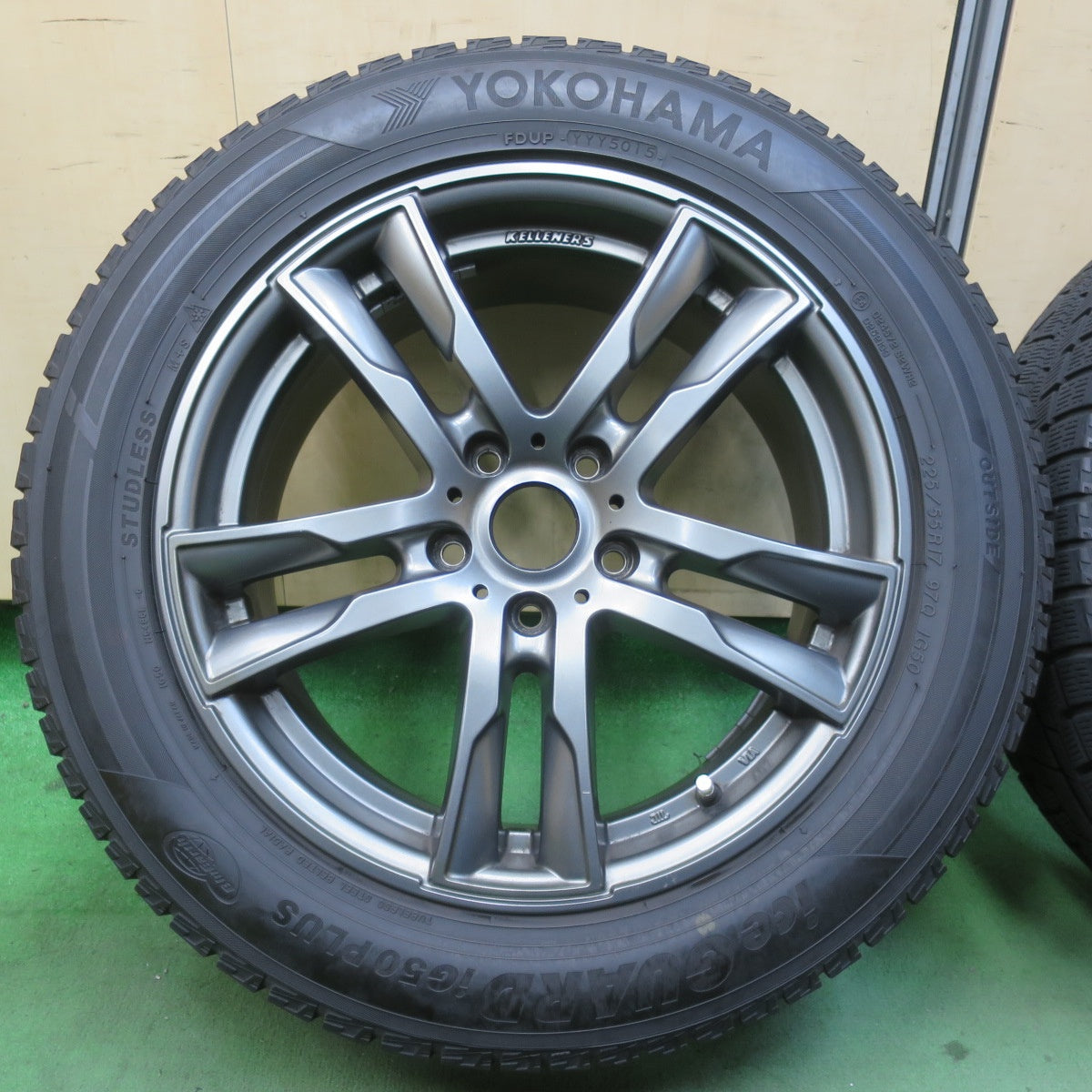バリ溝！9分★BMW 等 KELLENERS 225/55R17 スタッドレス ヨコハマ アイスガード iG50 プラス ケレナーズ 17インチ PCD112/5H★5122708イス
