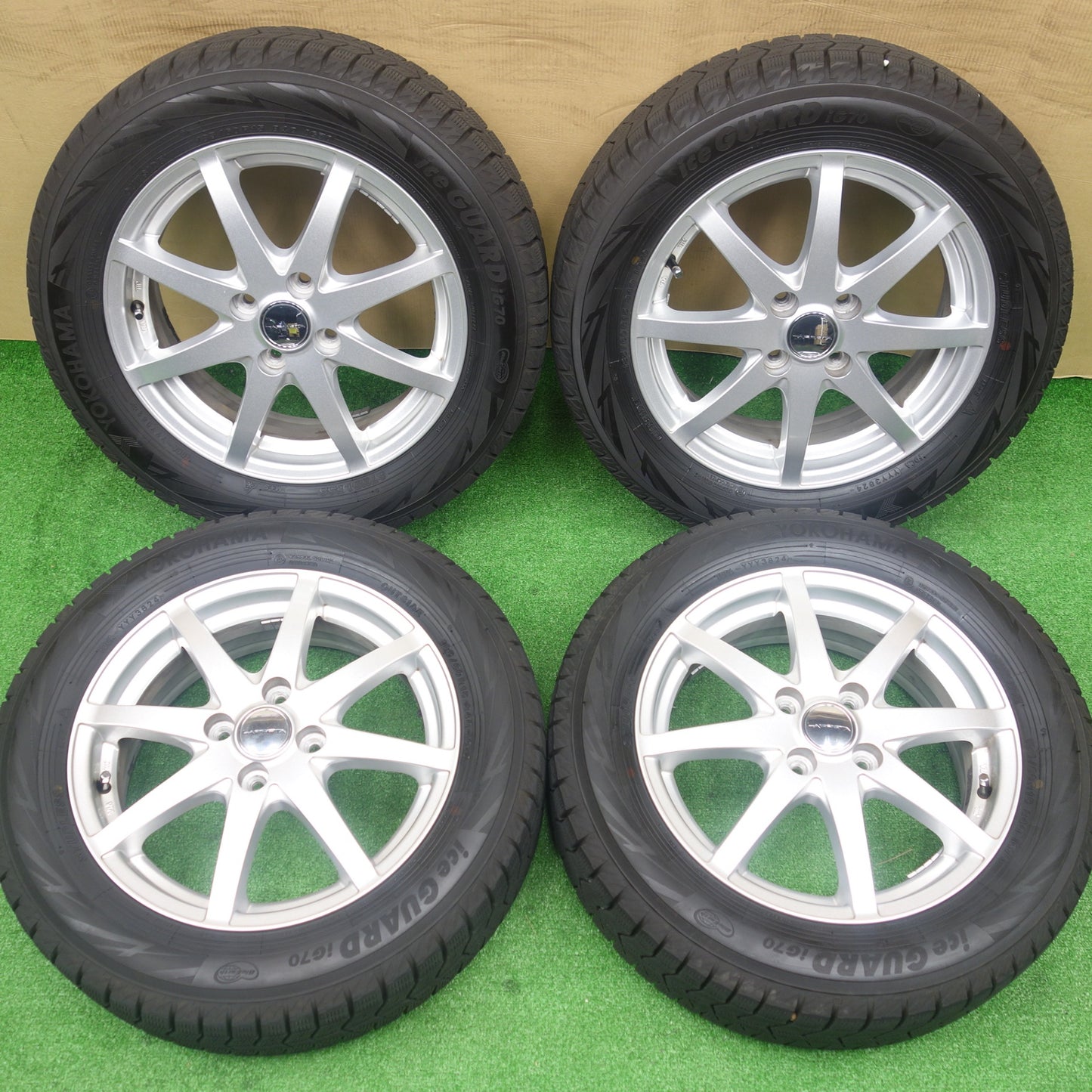 バリ溝！24年！キレイ！ほぼ10分★スタッドレス 185/60R15 ヨコハマ アイスガード iG70 LAPORTA ラポルタ 15インチ PCD100/4H★5122506KTス