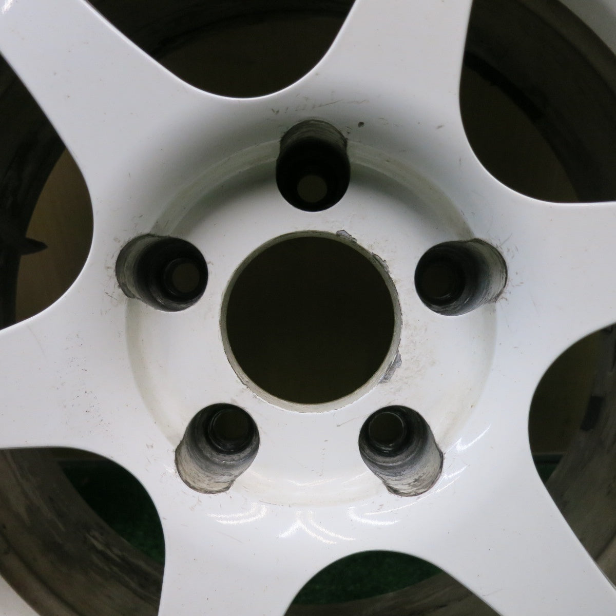 バリ溝！23年！9分★DHS C034 215/70R16 スタッドレス ヨコハマ アイスガード G075 ダウンヒル スペシャル 16インチ PCD114.3/5H★5122805HAス