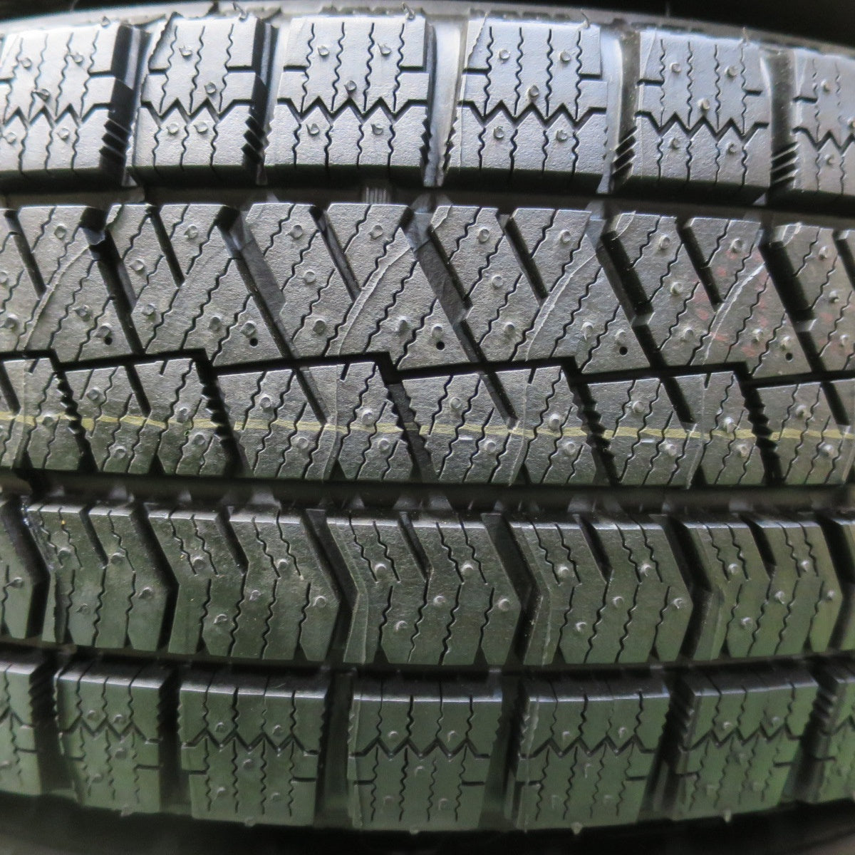 未使用！24年★スタッドレス 185/65R15 ブリヂストン ブリザック VRX2 POTENZA SW010 ポテンザ 15インチ PCD100/4H★5112408イス