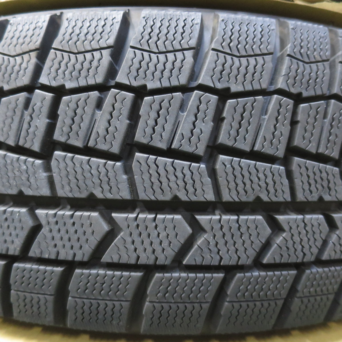 バリ溝！23年！キレイ！9.5分★スズキ ZC33S スイフト スポーツ 純正 195/45R17 スタッドレス ダンロップ ウインターマックス WM02 17インチ PCD114.3/5H★6043017イス