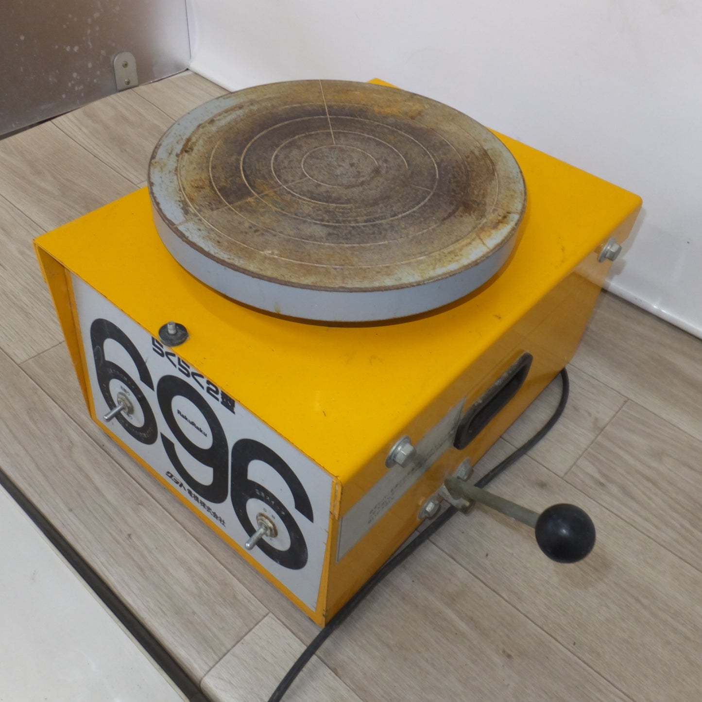 [送料無料] 岐阜発★グット電機 卓上電動ろくろ RakuRaku696 らくらく2型 電気ろくろ　100V 50Hz 60Hz★