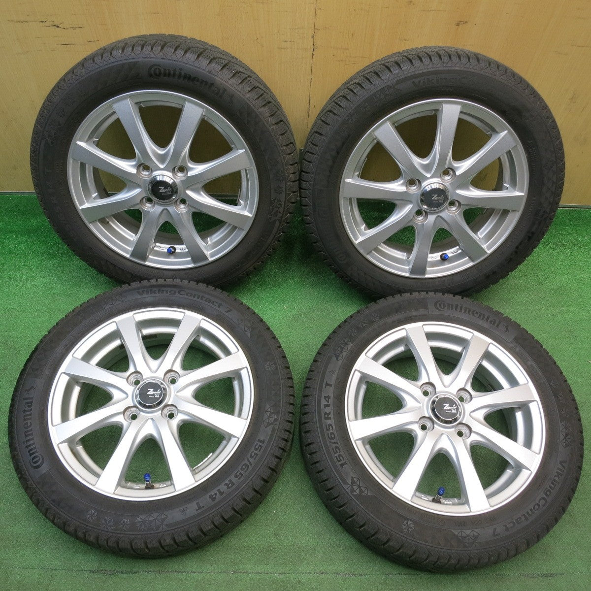 バリ溝！24年！キレイ！9.5分以上★スタッドレス 155/65R14 コンチネンタル バイキングコンタクト7 Zmeist VS-8 14インチ PCD100/4H★6032901HAス