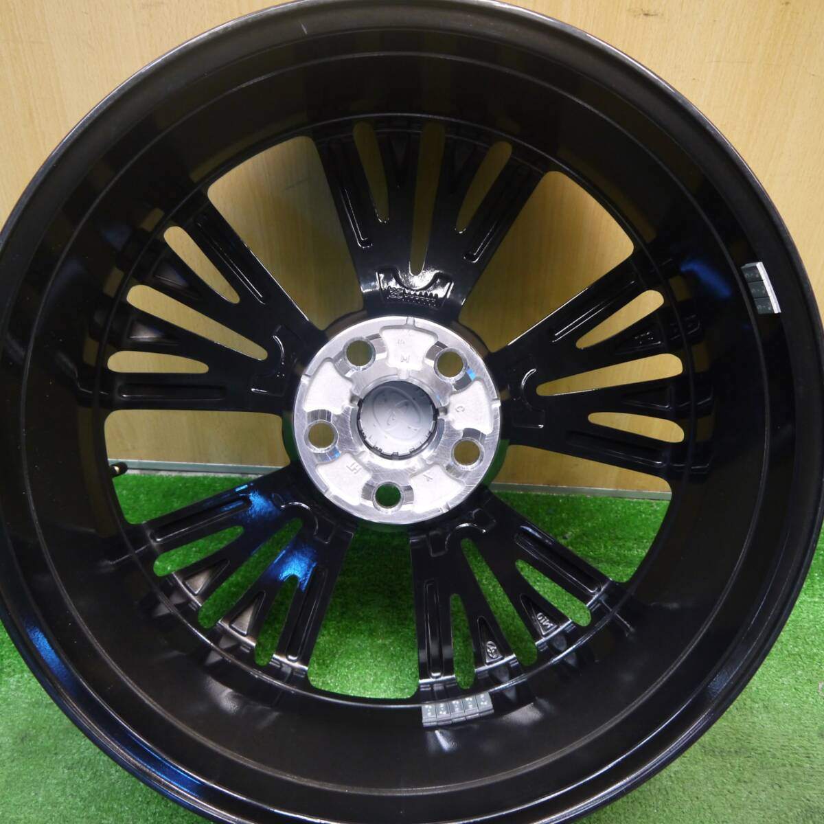 新車外し！1本★トヨタ 60系 プリウス Zグレード 純正 ホイール 19インチ 19×6.5J PCD114.3/5H★5031412Hホ