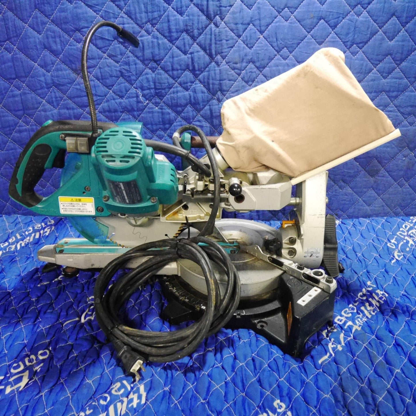 [送料無料] ☆マキタ 165mm スライド マルノコ LS0612FL 電動 工具 切断機 丸のこ 丸ノコ 丸鋸 木工用 makita 100V☆