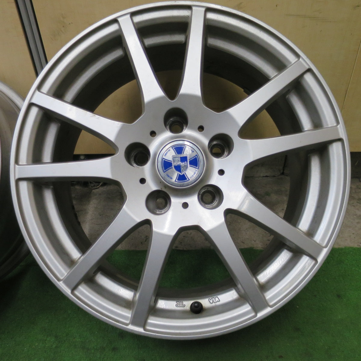 4本価格★GMach weds 16インチ ホイール ウェッズ 16×6.5J PCD114.3/5H★6040402NGホ